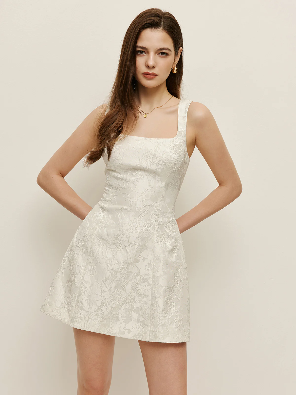 Floral Jacquard Square Neck Dress - Remutear