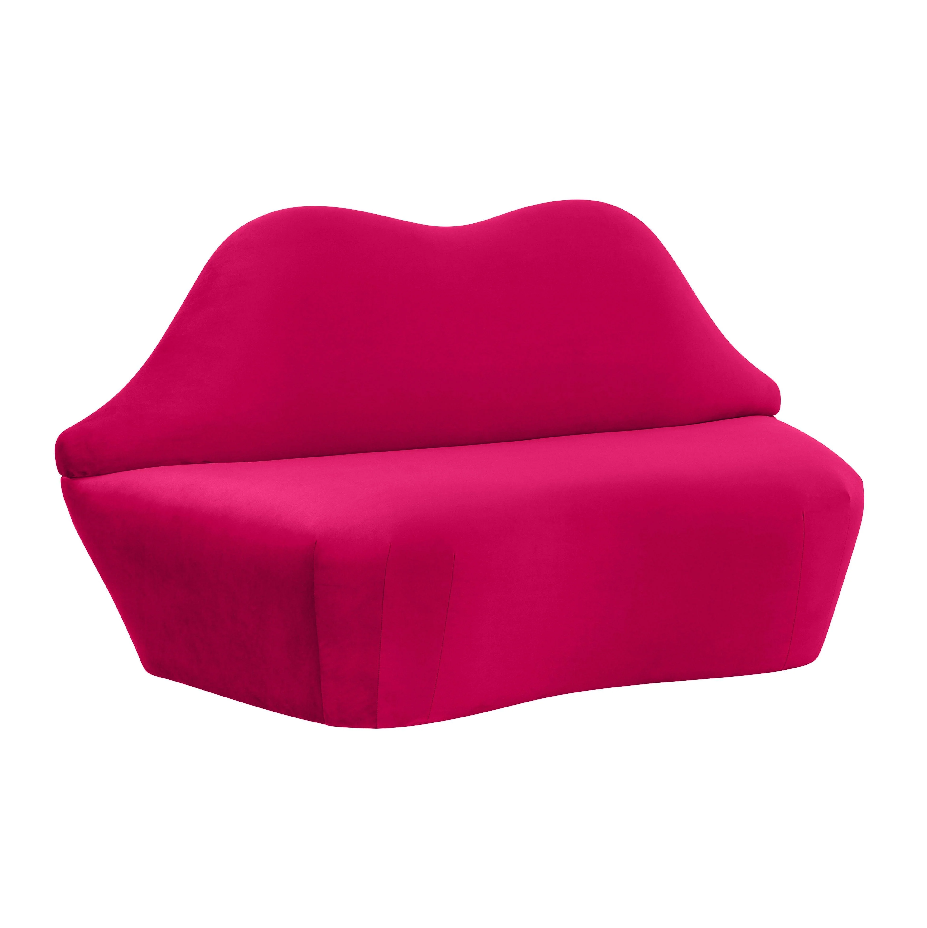 Lips Hot Pink Velvet Settee - Remutear