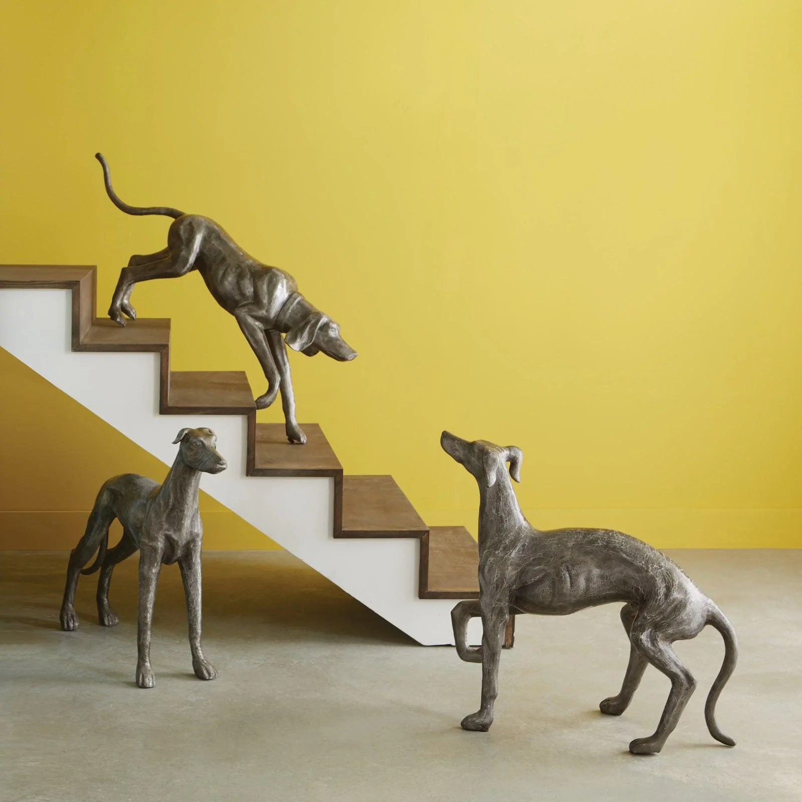 Walking Dog Sculpture, Black/Silver, Aluminum - Remutear