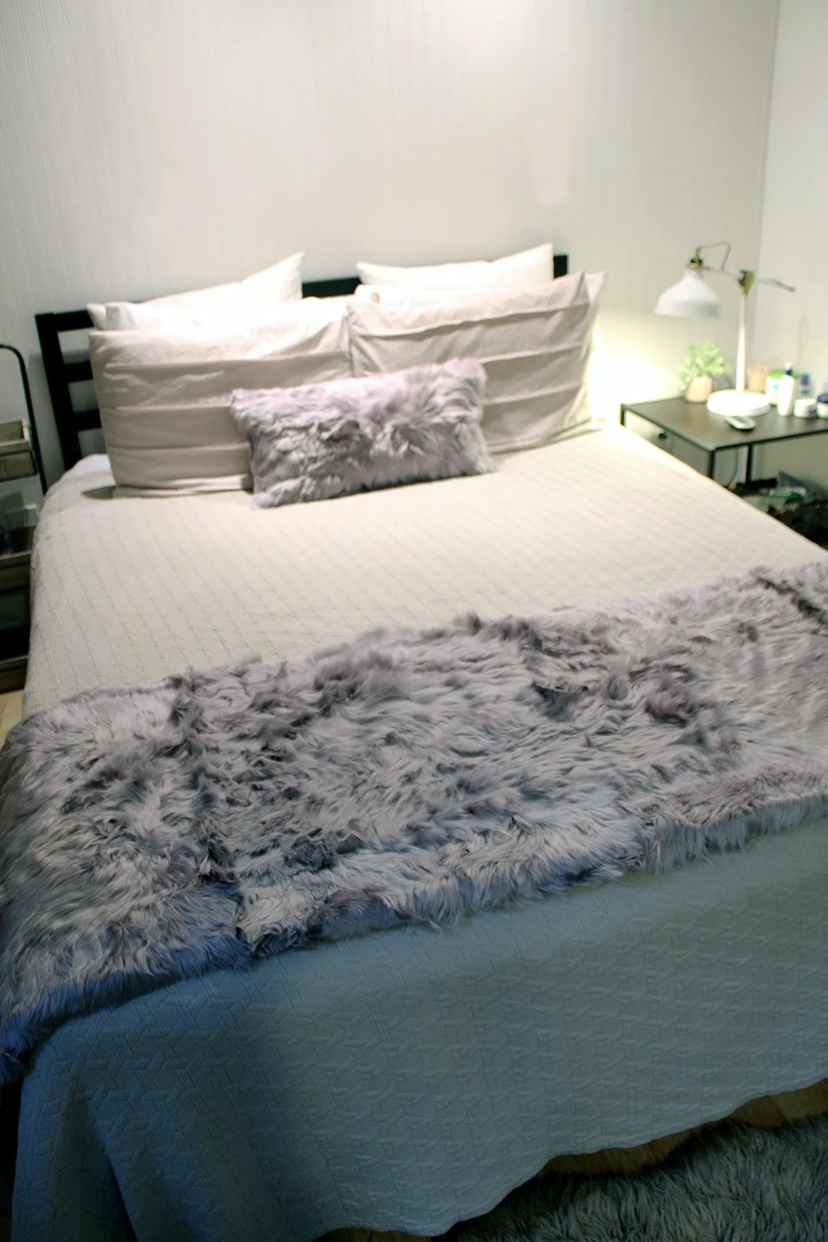 Alpaca Bed Scarf - Remutear