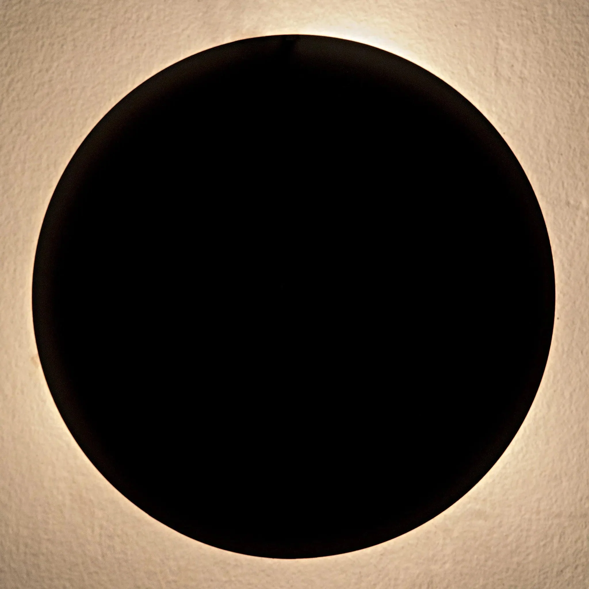 Shadow Sconce, Black Steel - Remutear