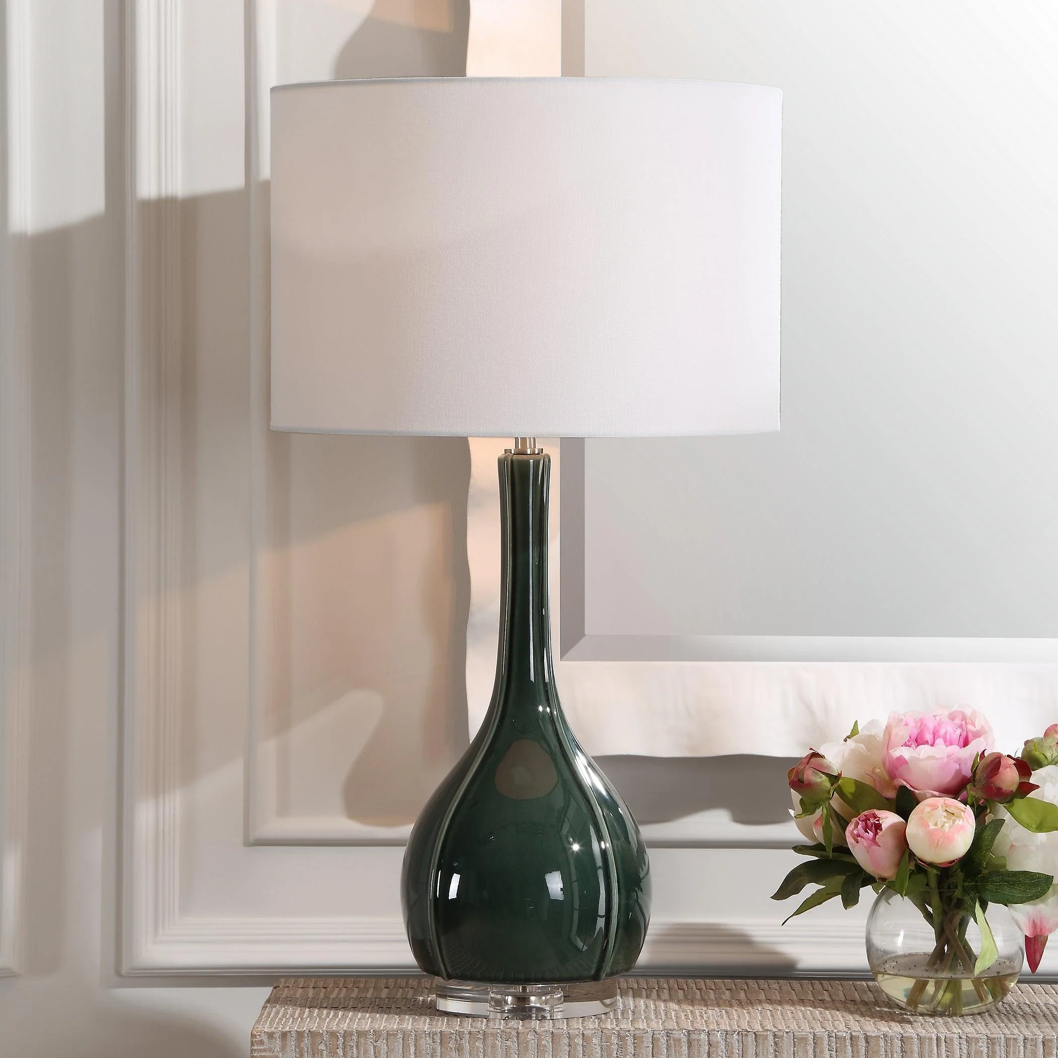 Essex Green Glass Table Lamp - Remutear