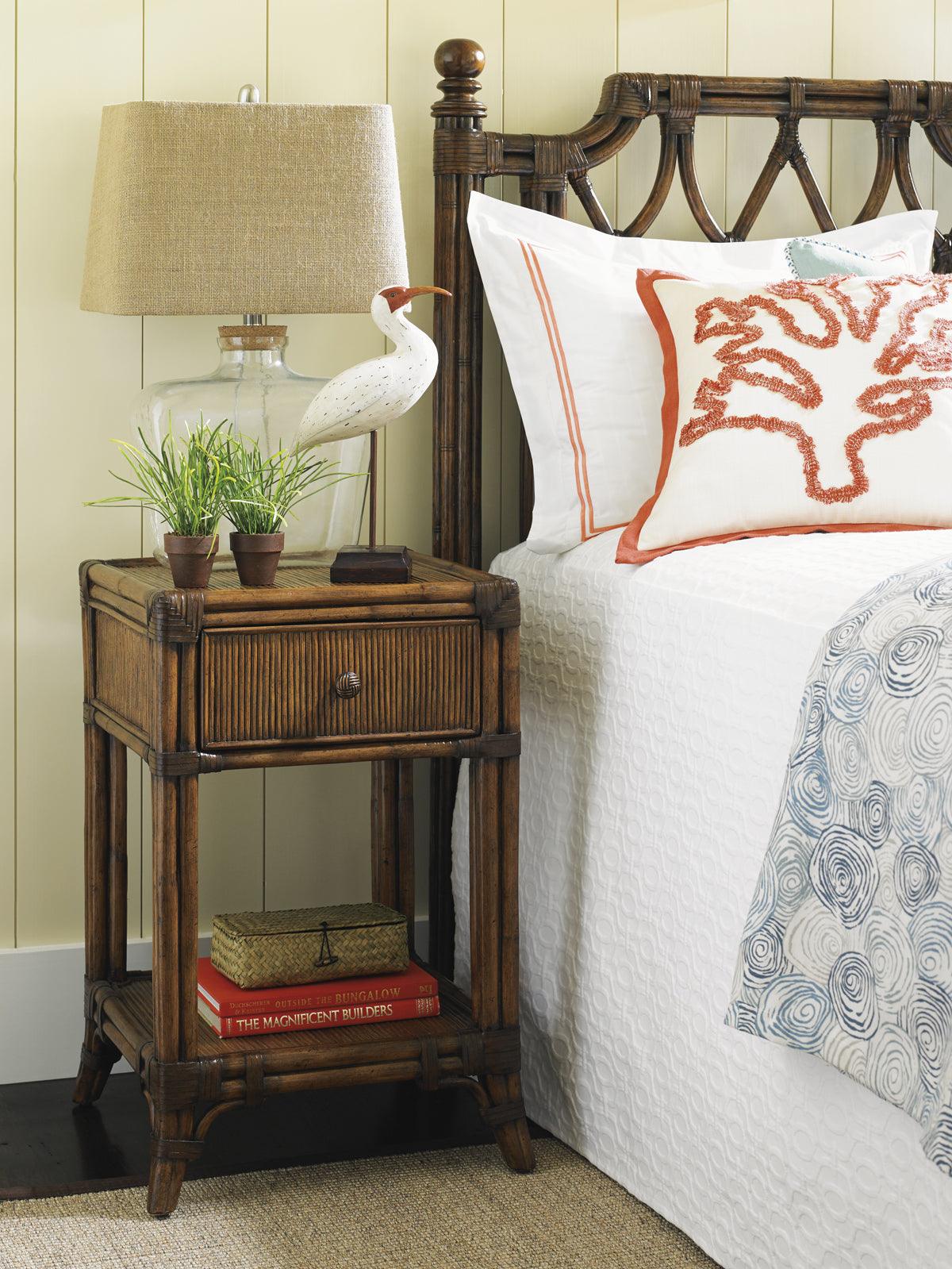 Bali Hai Del Sol Bedside Table - Remutear