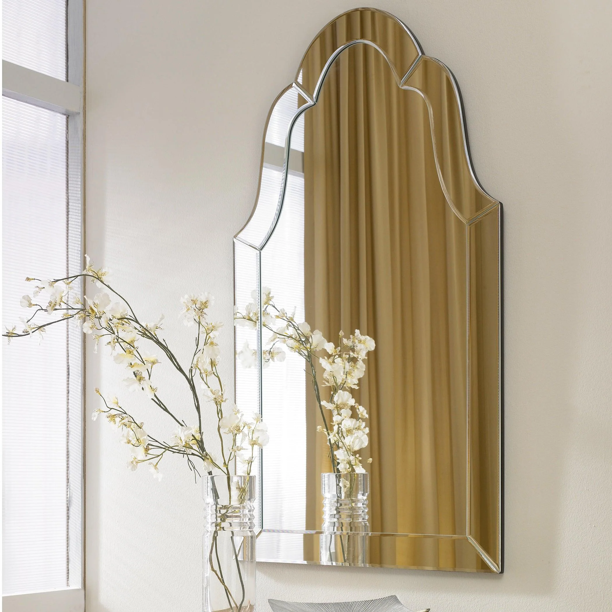 HOVAN FRAMELESS ARCHED MIRROR - Remutear