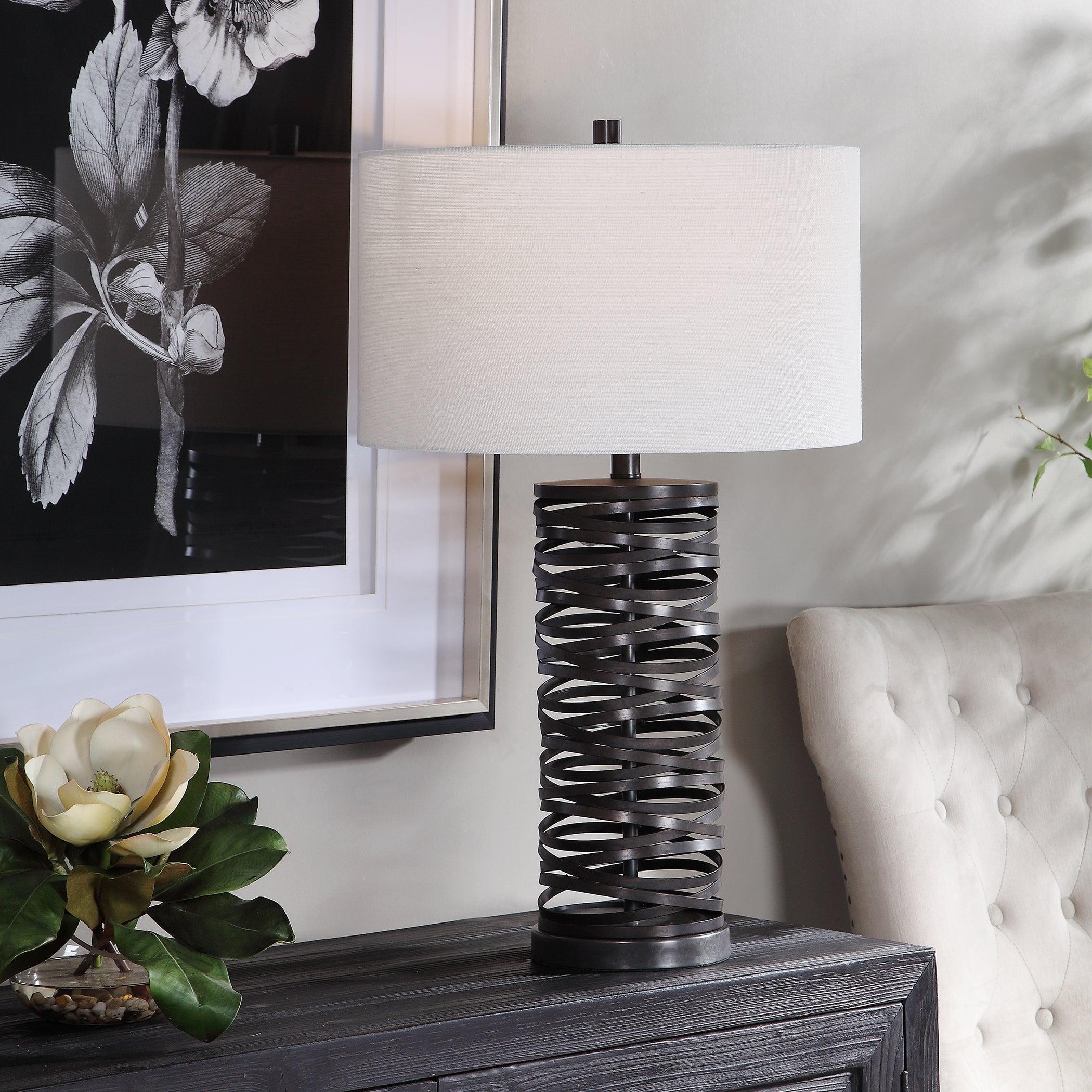 ALITA RUST BLACK TABLE LAMP - Remutear