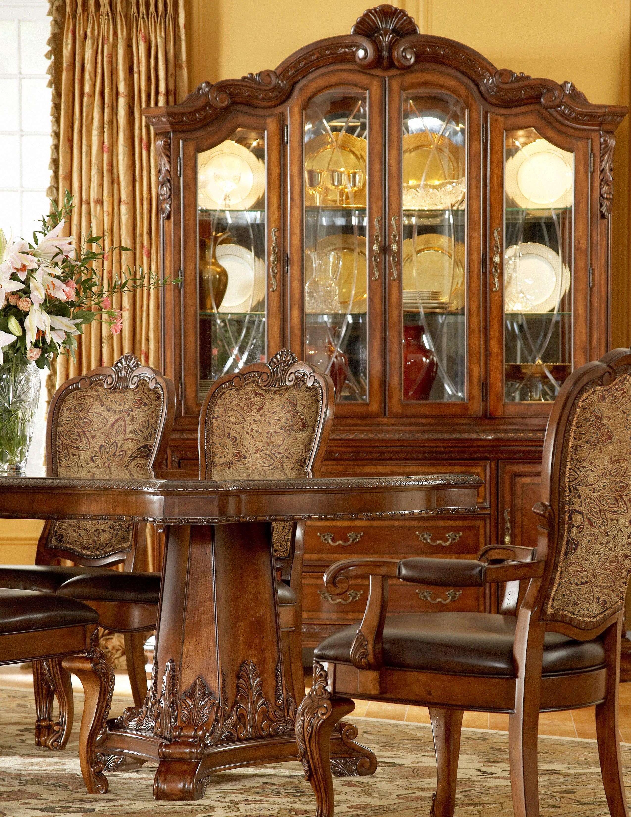 Old World Double Pedestal Dining Table - Remutear