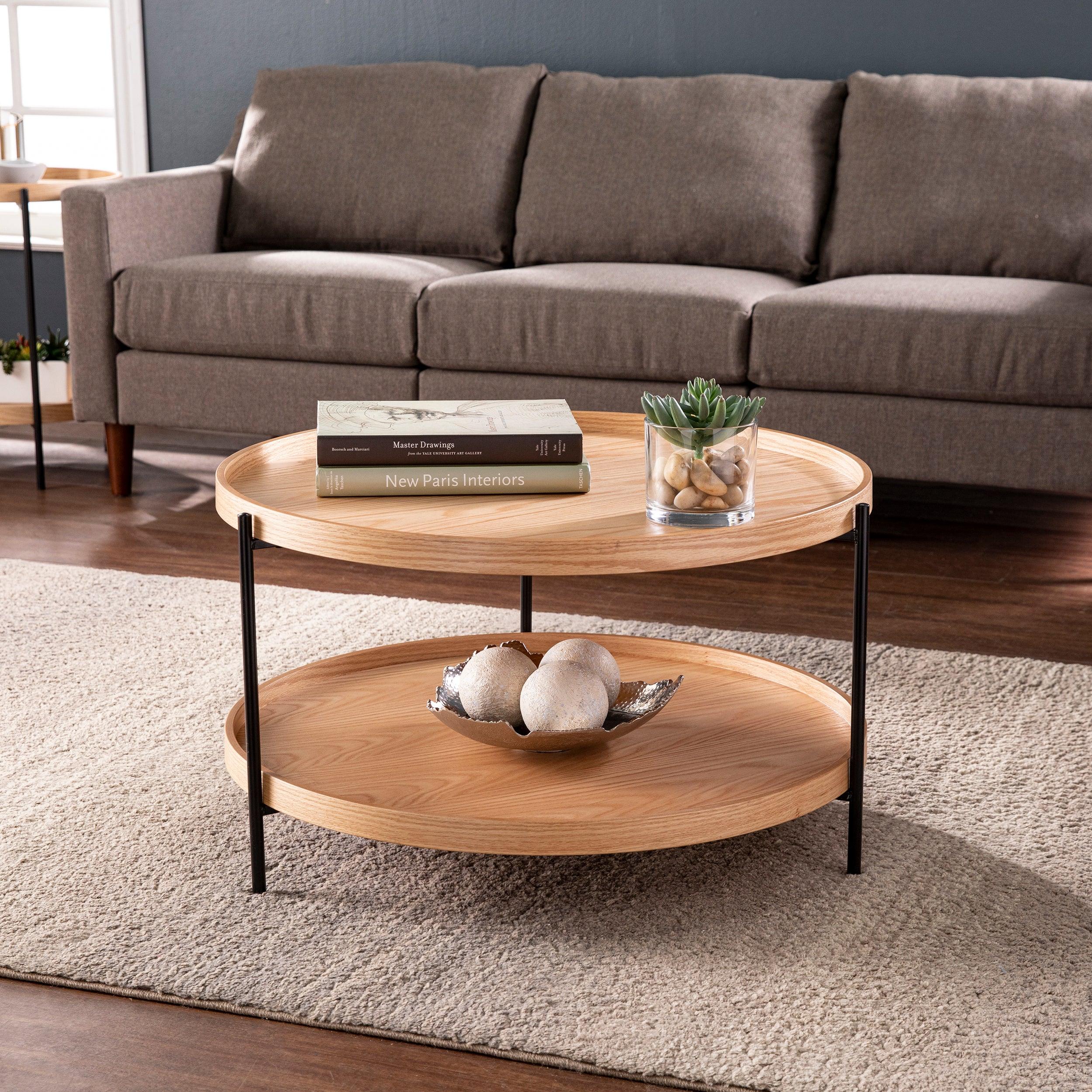 Verlington Round Cocktail Table - Natural - Remutear
