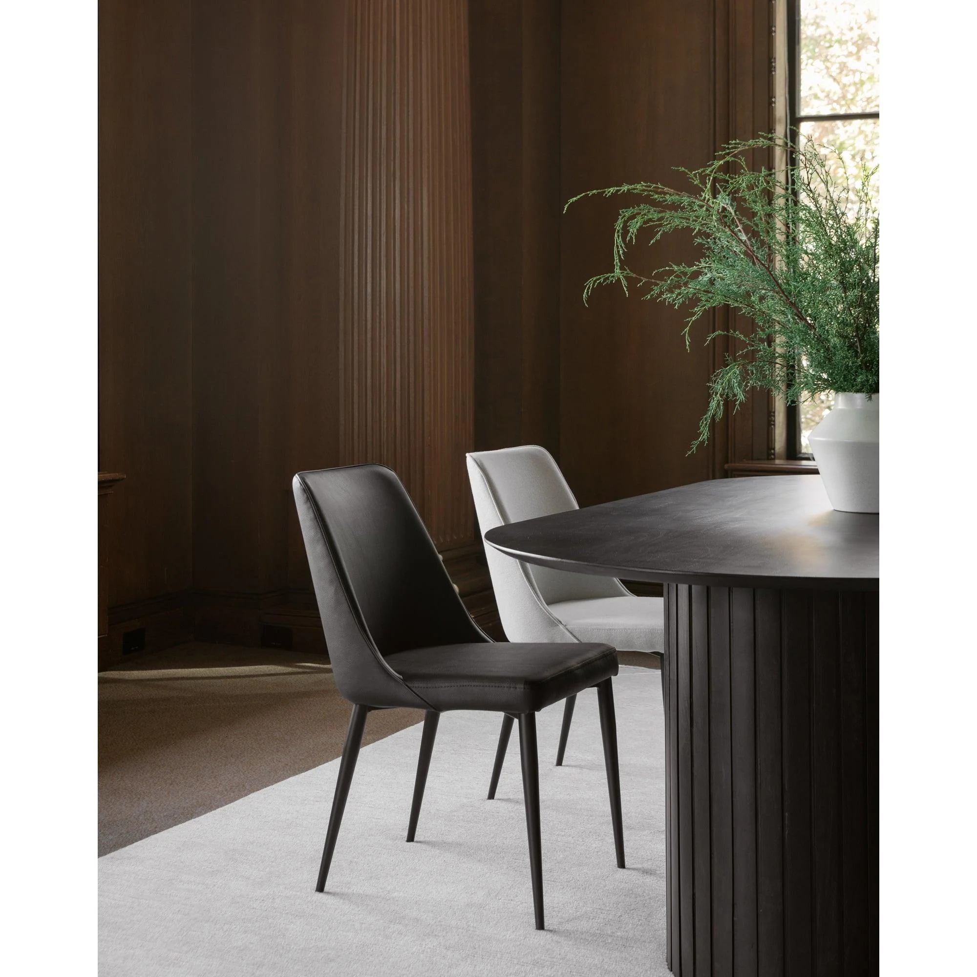 Povera Dining Table - Remutear