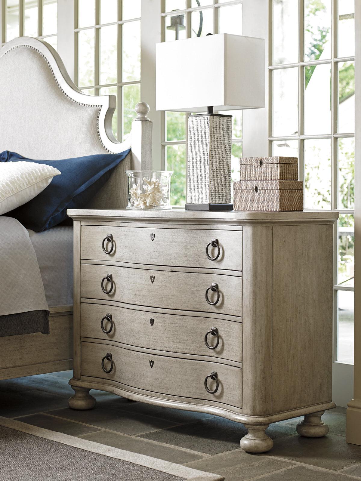 Oyster Bay Bridgeport Bachelors Chest - Remutear