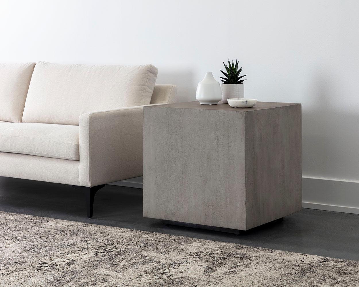 Frezco Side Table - Remutear