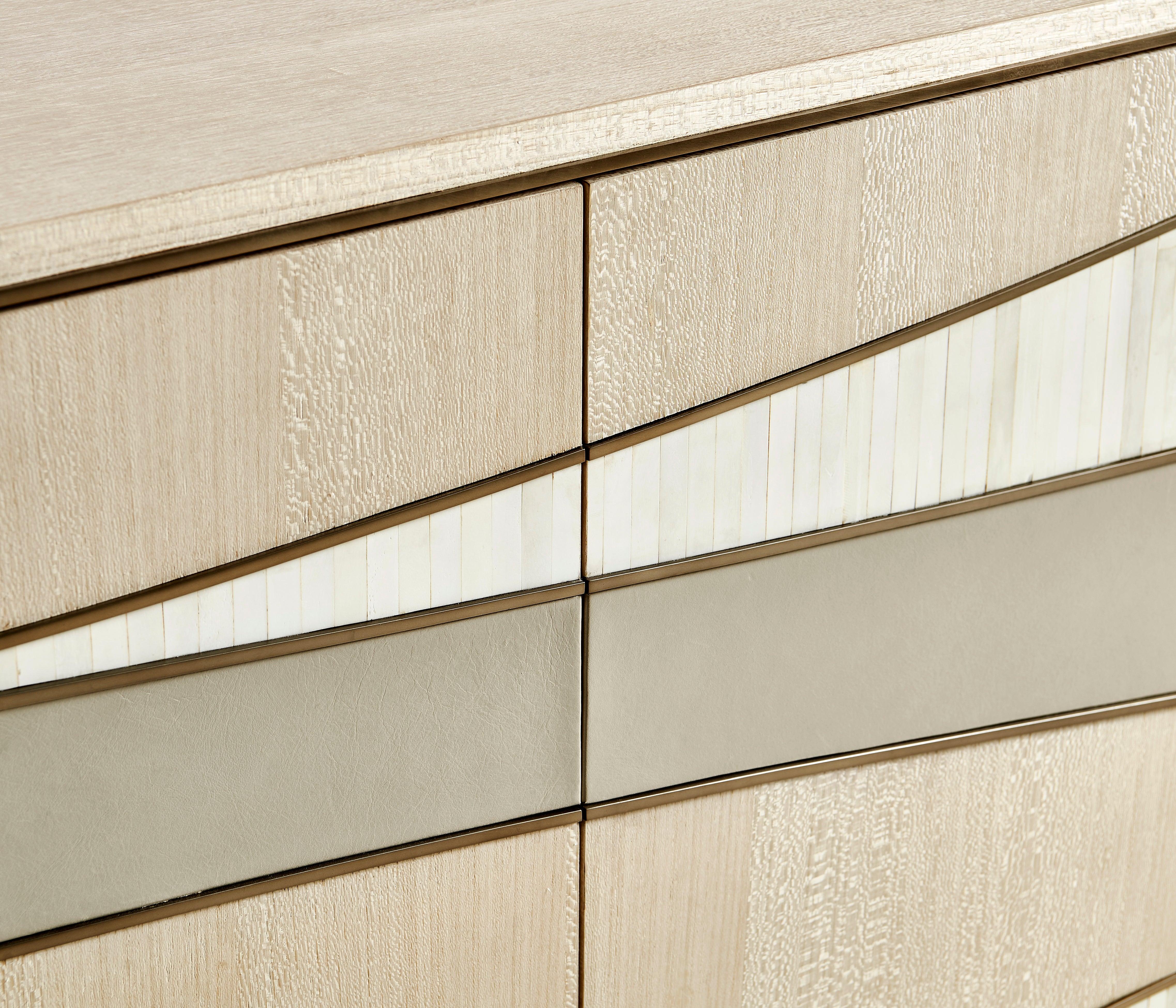 Water Breaker Mixed Media Credenza - Remutear