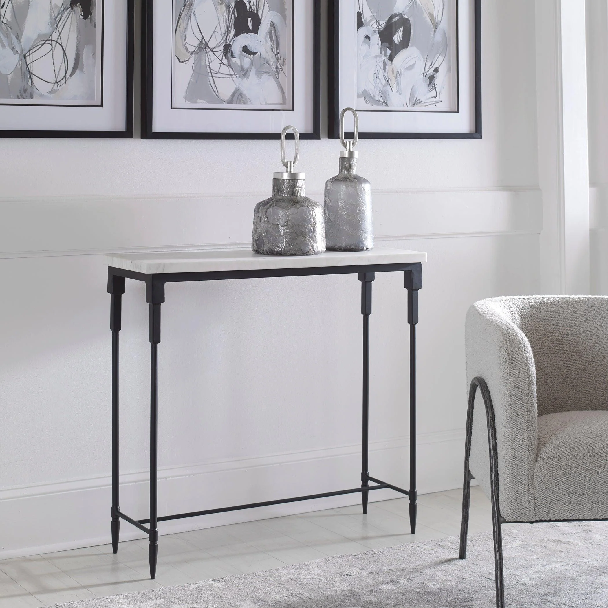 BOURGES WHITE MARBLE CONSOLE TABLE - Remutear