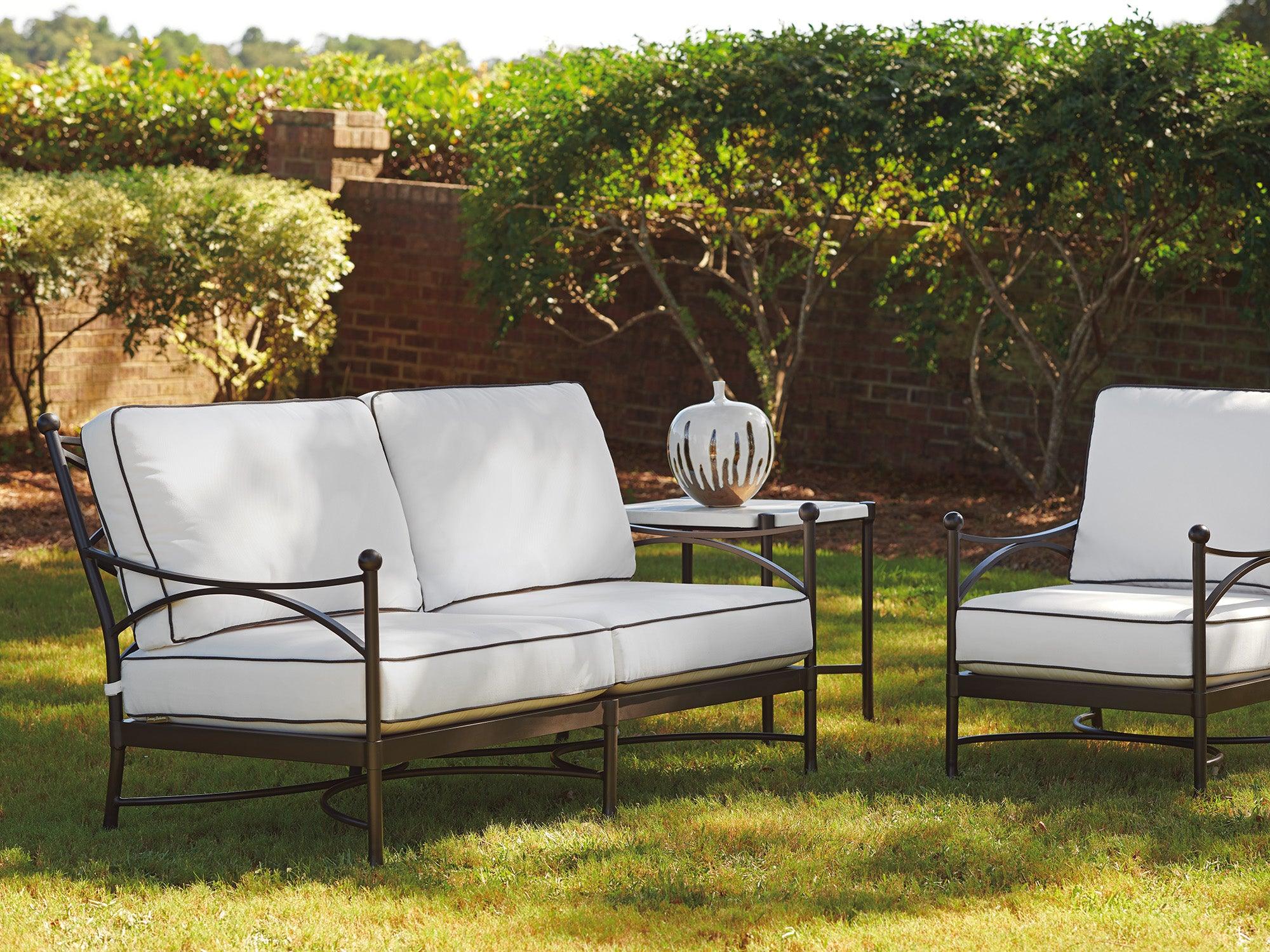 Pavlova Love Seat - Remutear