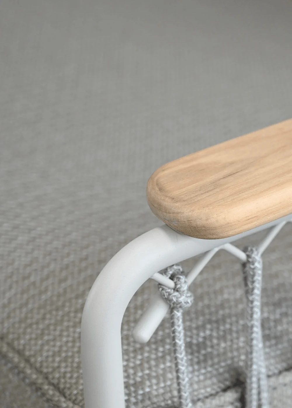 LUCERNE Lounge Chair - Remutear