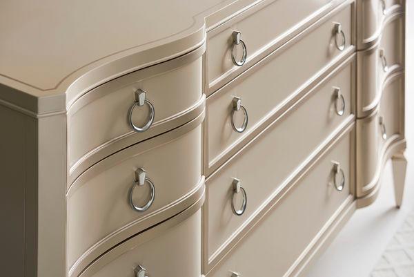 PULL IT ALL TOGETHER DRESSER - Remutear