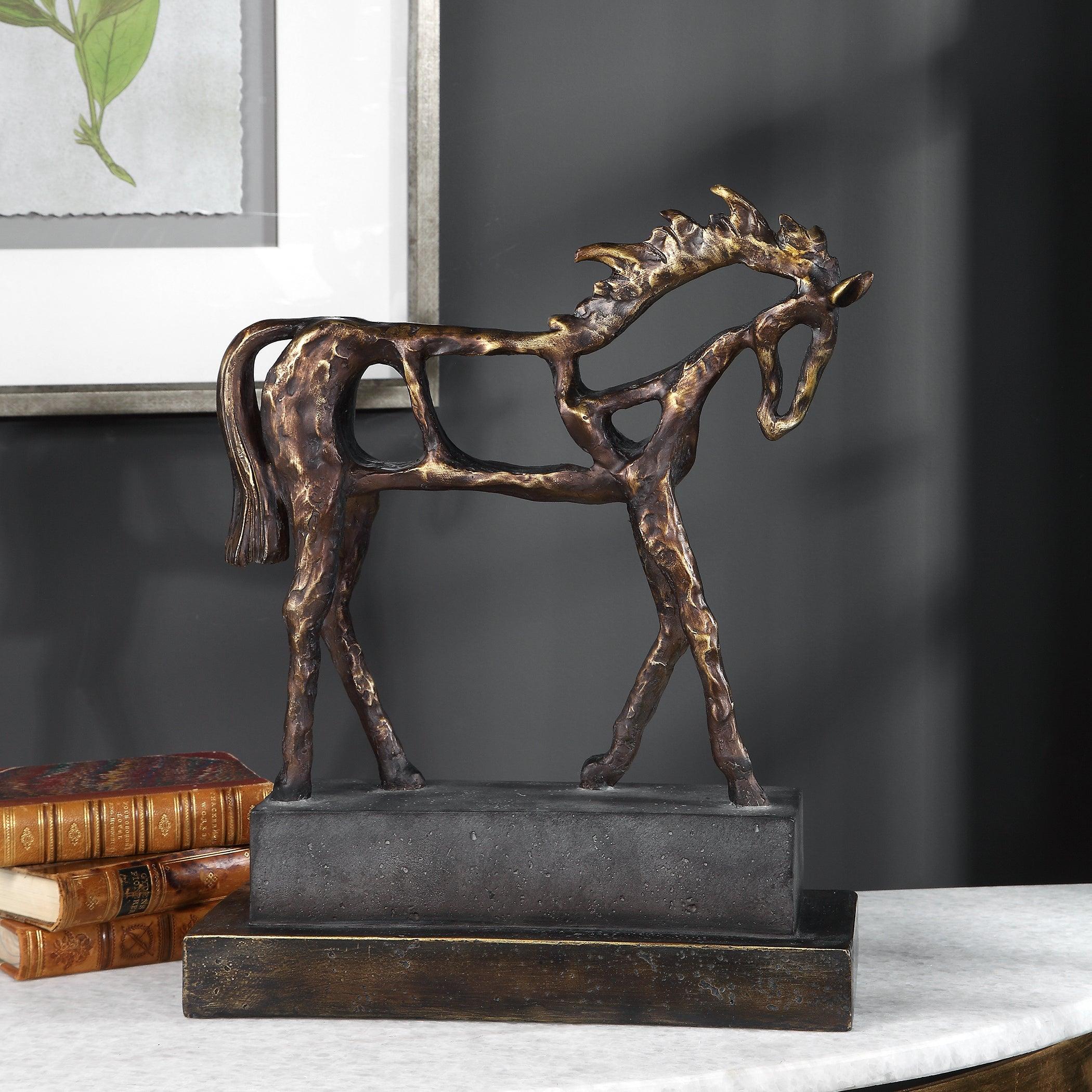 TITAN HORSE SCULPTURE - Remutear