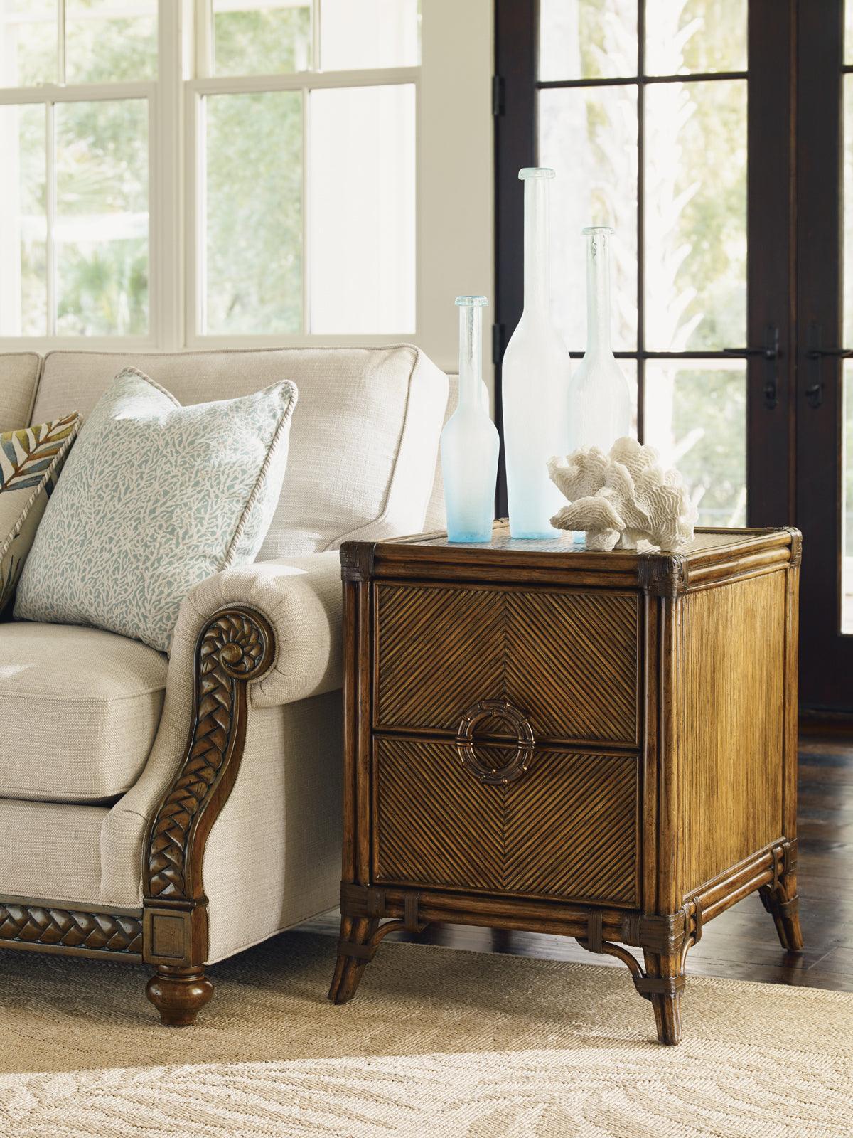 Bali Hai Bungalow Chairside Chest - Remutear