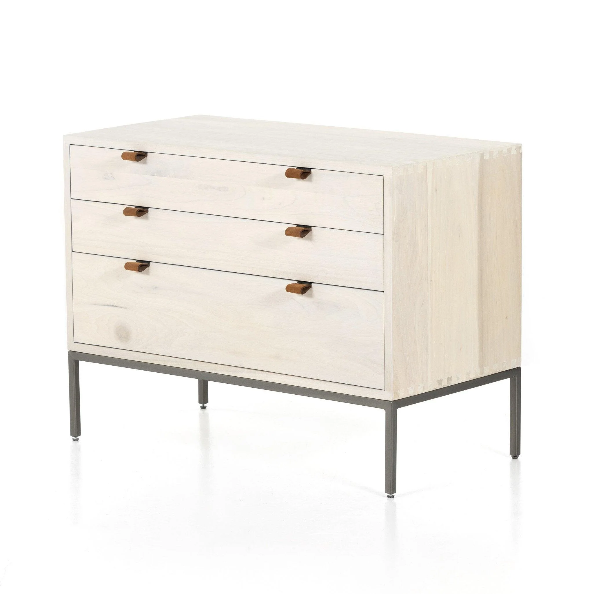 Trey Large Nightstand - Remutear