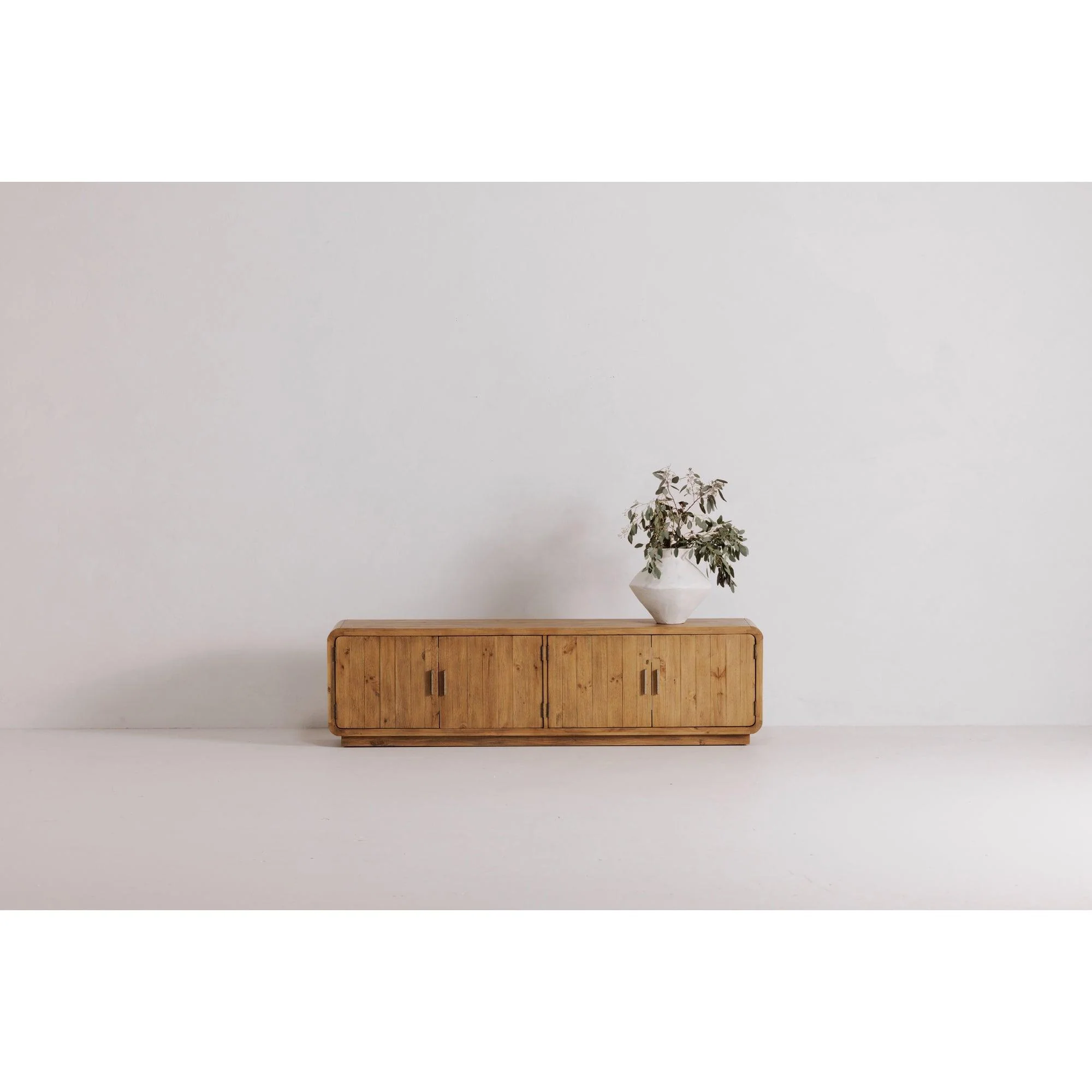 Monterey Media Cabinet Rustic Blonde - Remutear