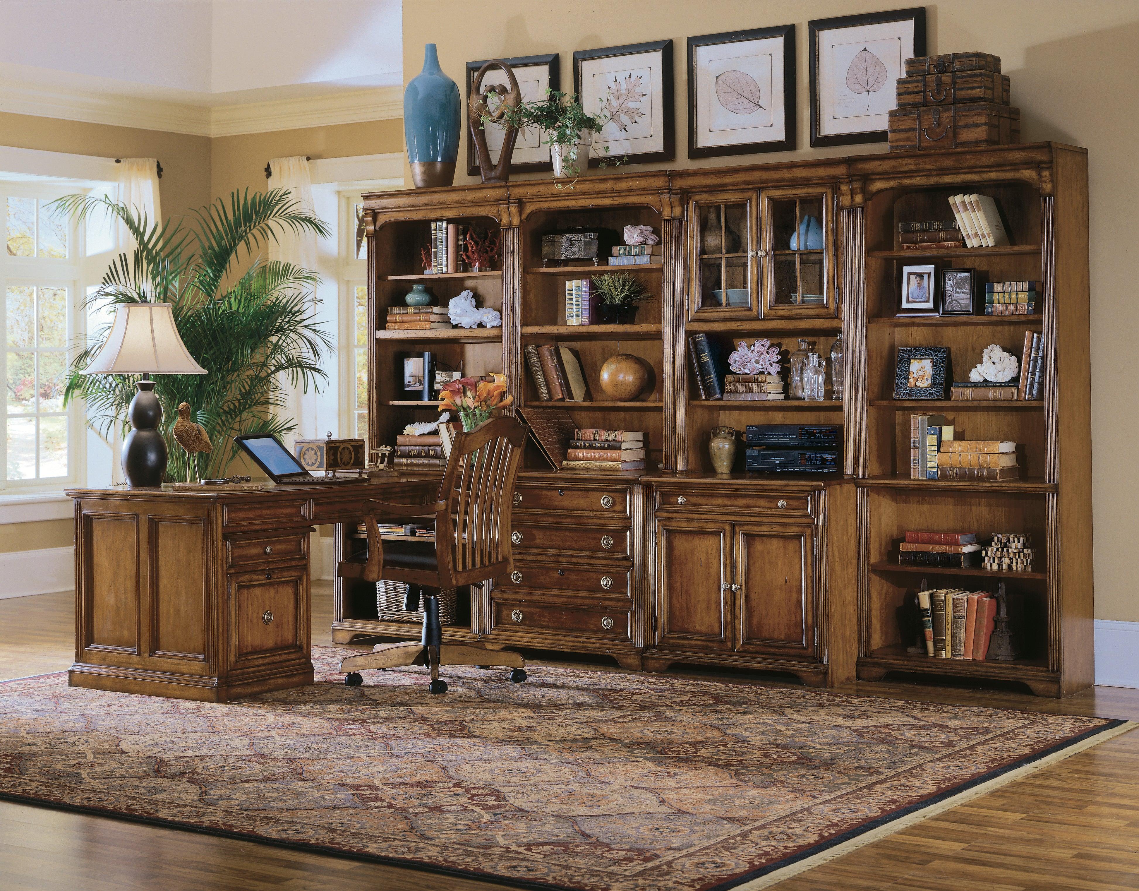 Brookhaven Tall Bookcase - Remutear