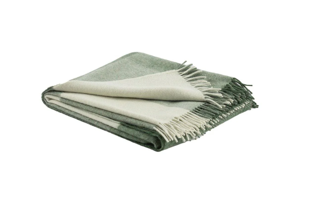 Hattavik Recycled Wool and Alpaca Plaid Throw - Remutear