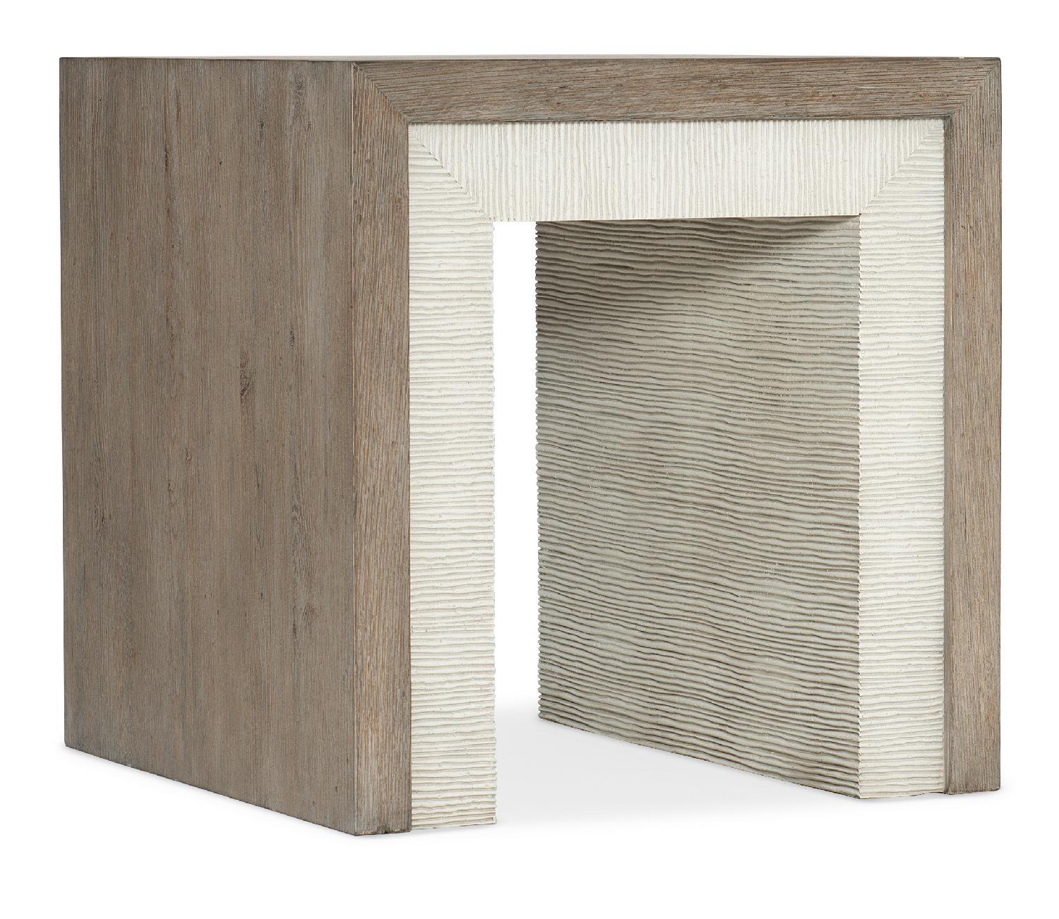 Serenity Skipper End Table - Remutear