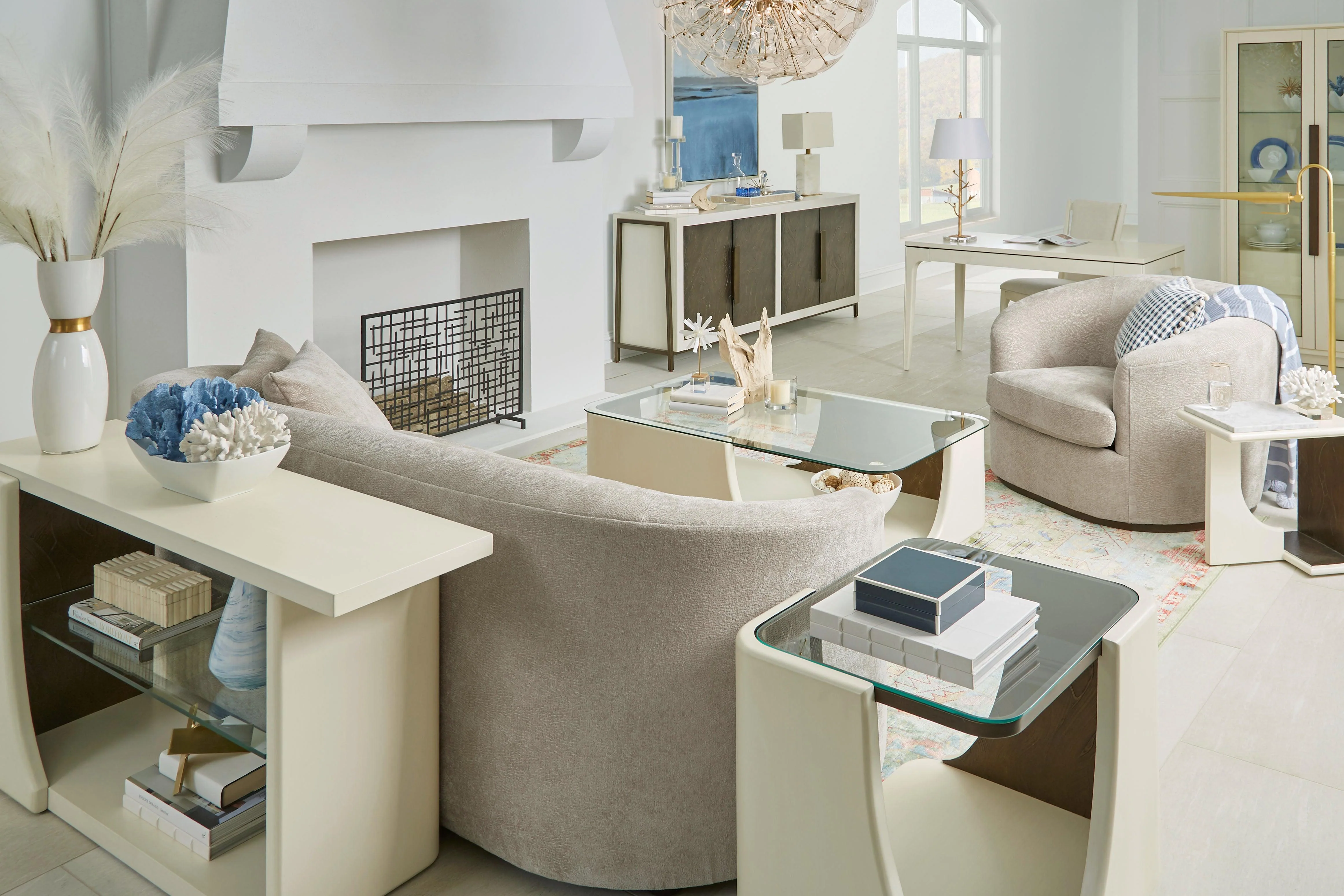 Moreau Lounge Chair, E-Sand - Remutear