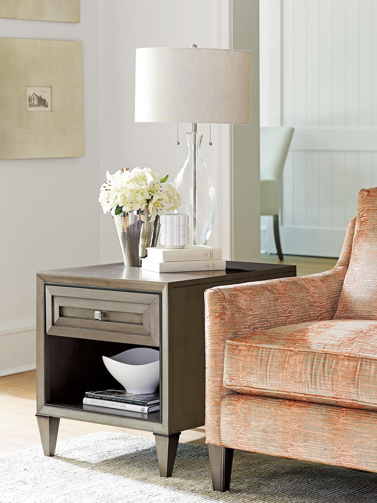 Ariana Verona End Table - Remutear