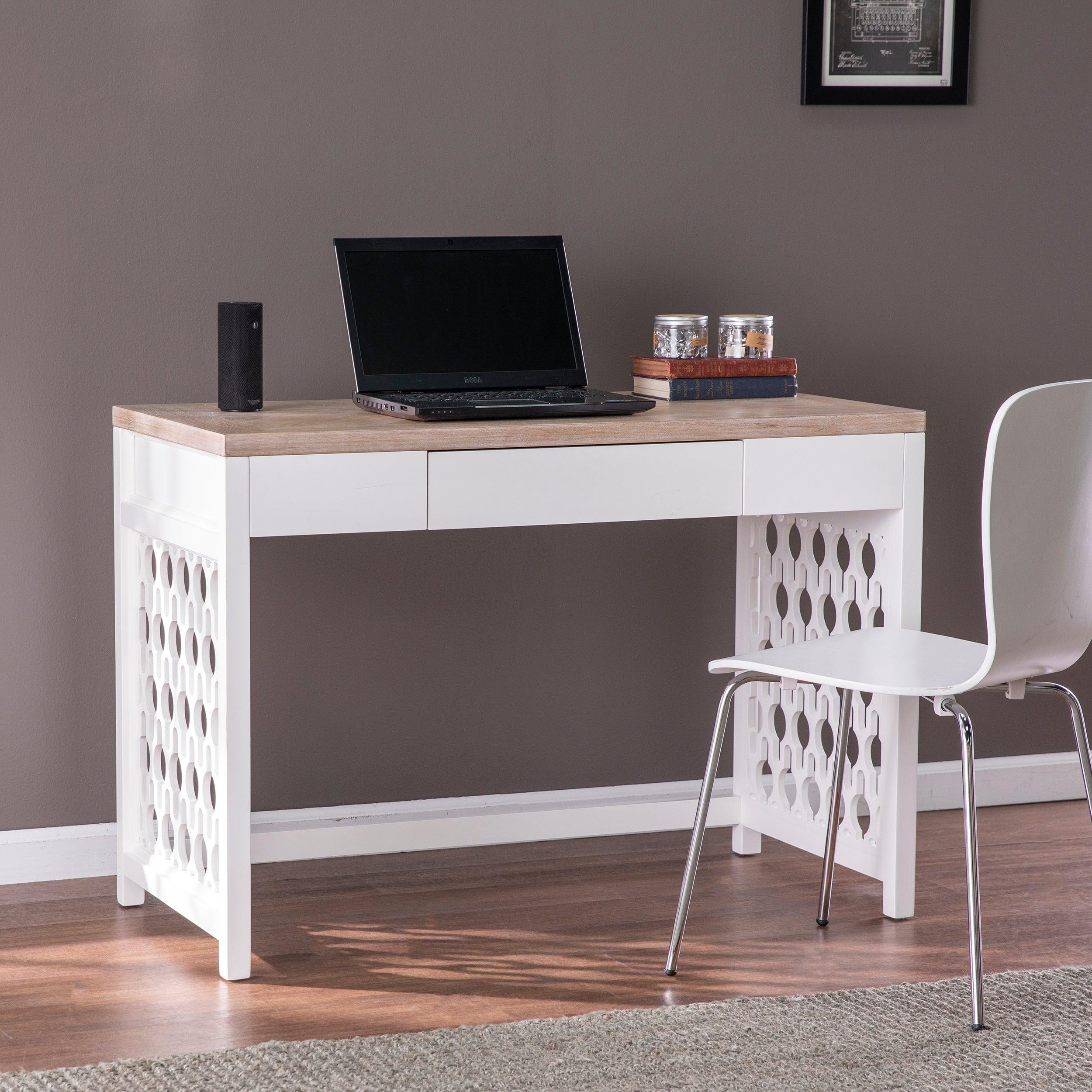 Wayliff Writing Desk - Remutear