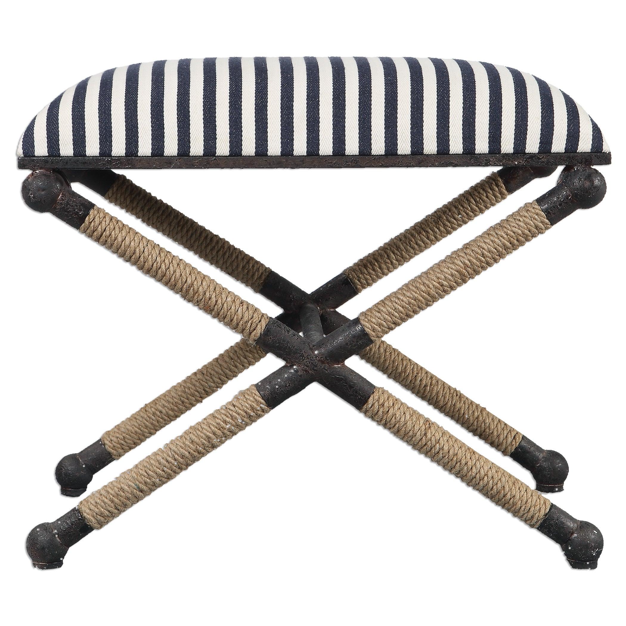 Braddock Small Bench - Remutear