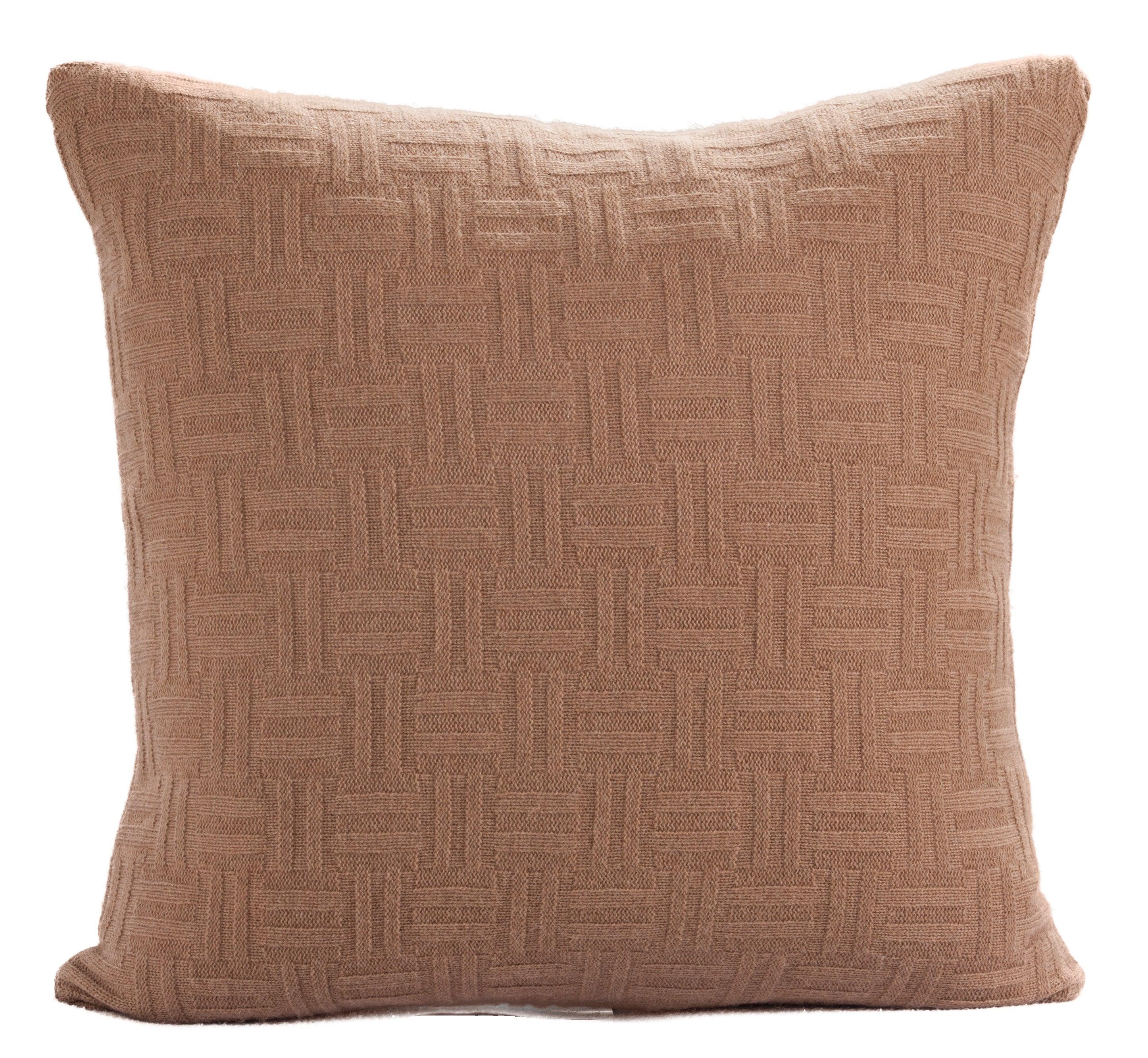 Camel Cushion Achelous - Remutear