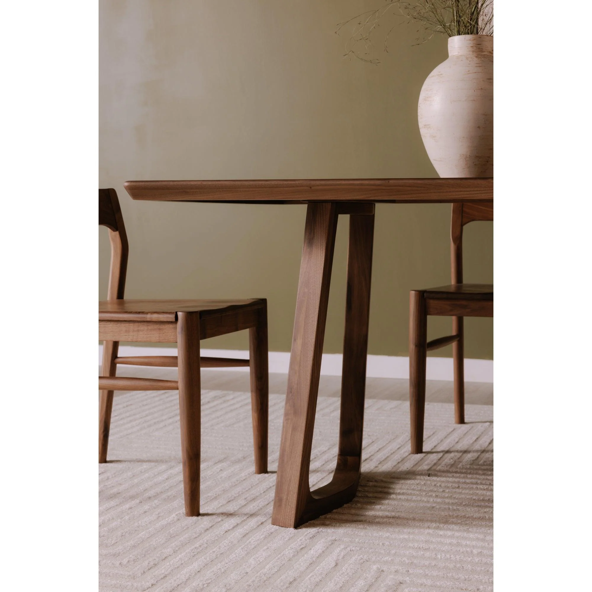 Silas Dining Table Walnut - Remutear