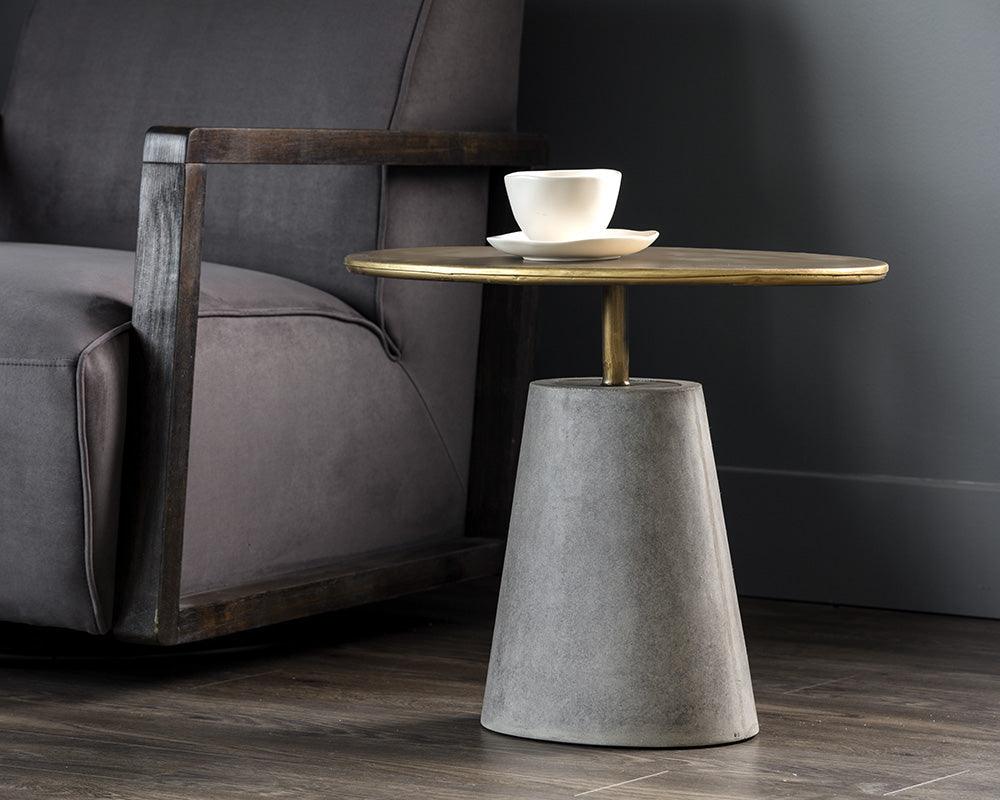 Kadin End Table - Remutear