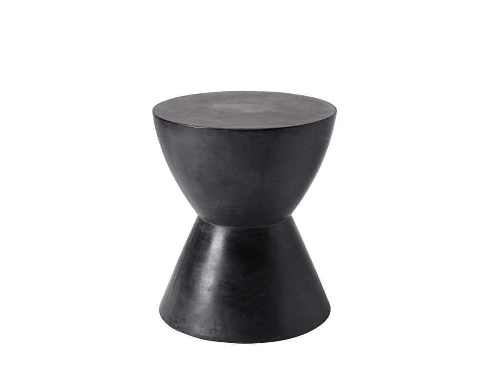 Logan End Table - Remutear