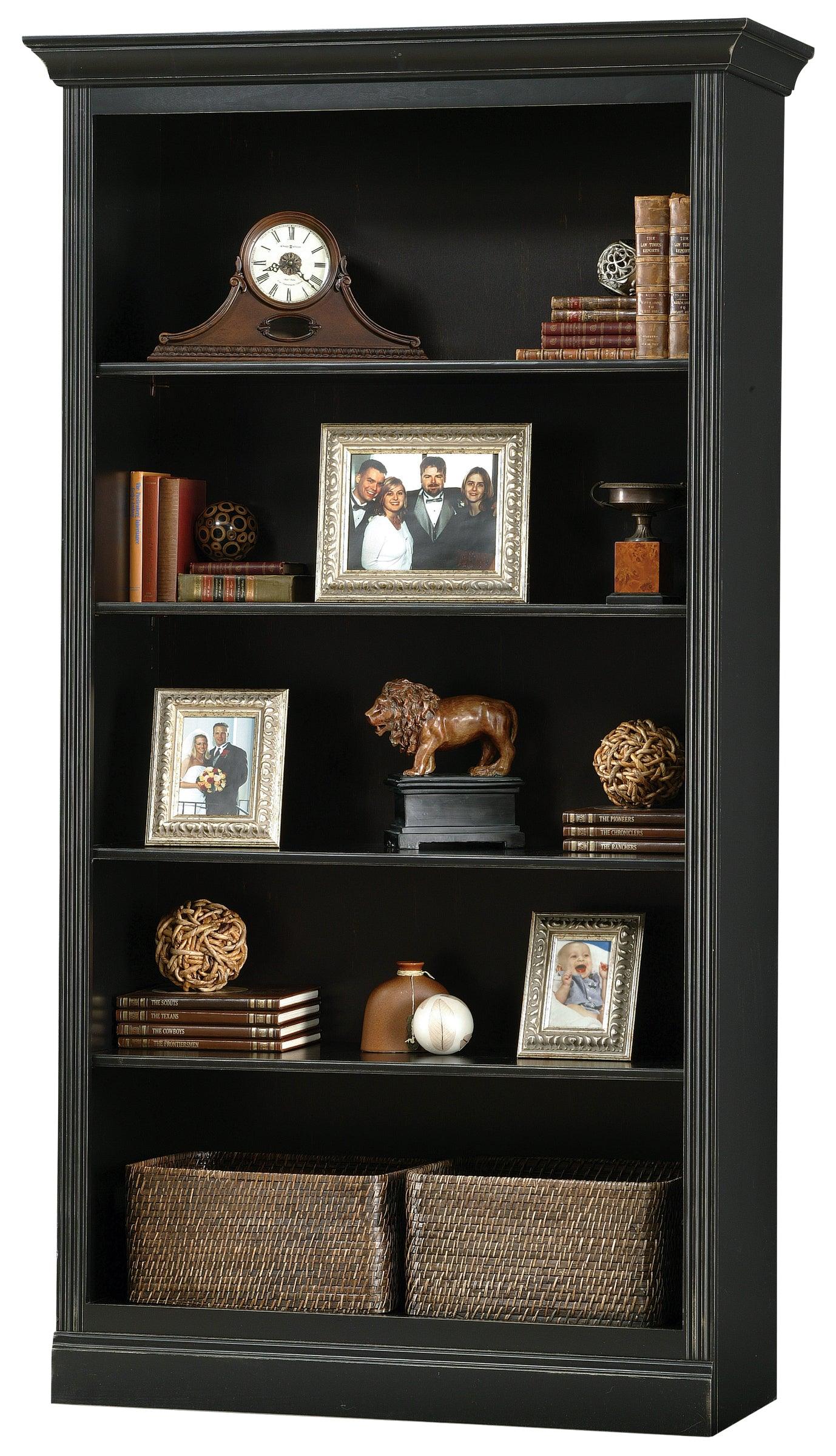 Center Bookcase 1 - Remutear