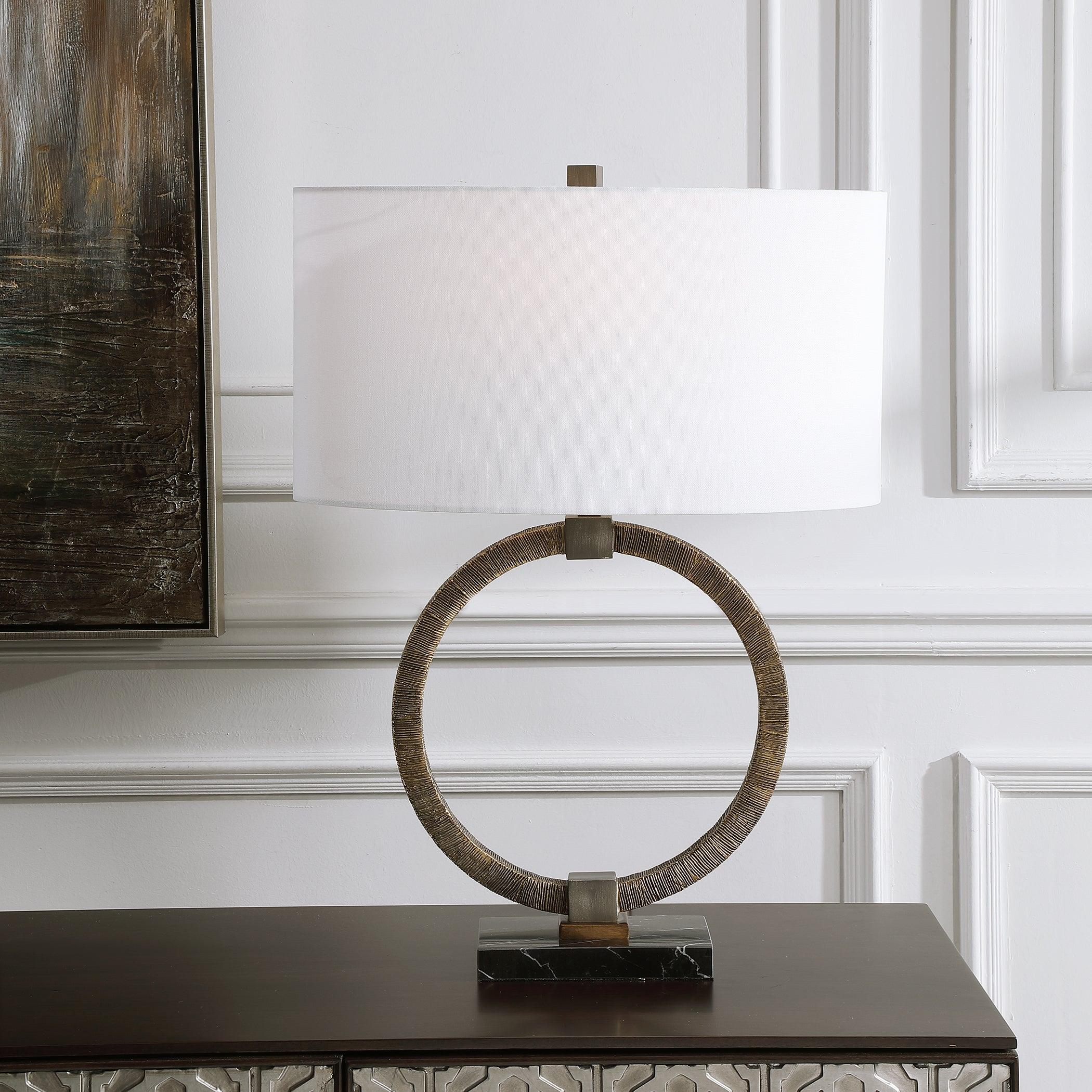 RELIC AGED GOLD TABLE LAMP - Remutear