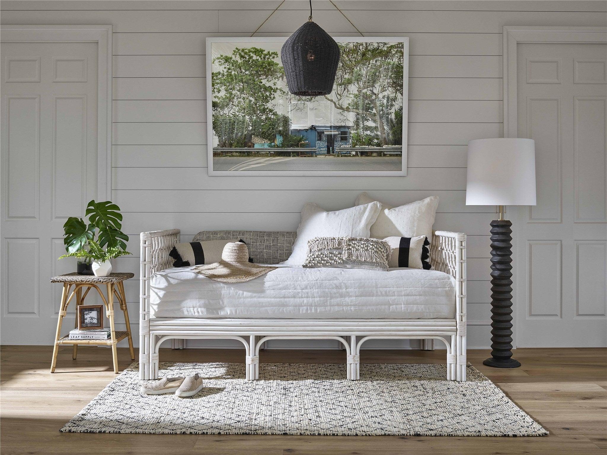 Getaway Seychelles Day Bed - Remutear
