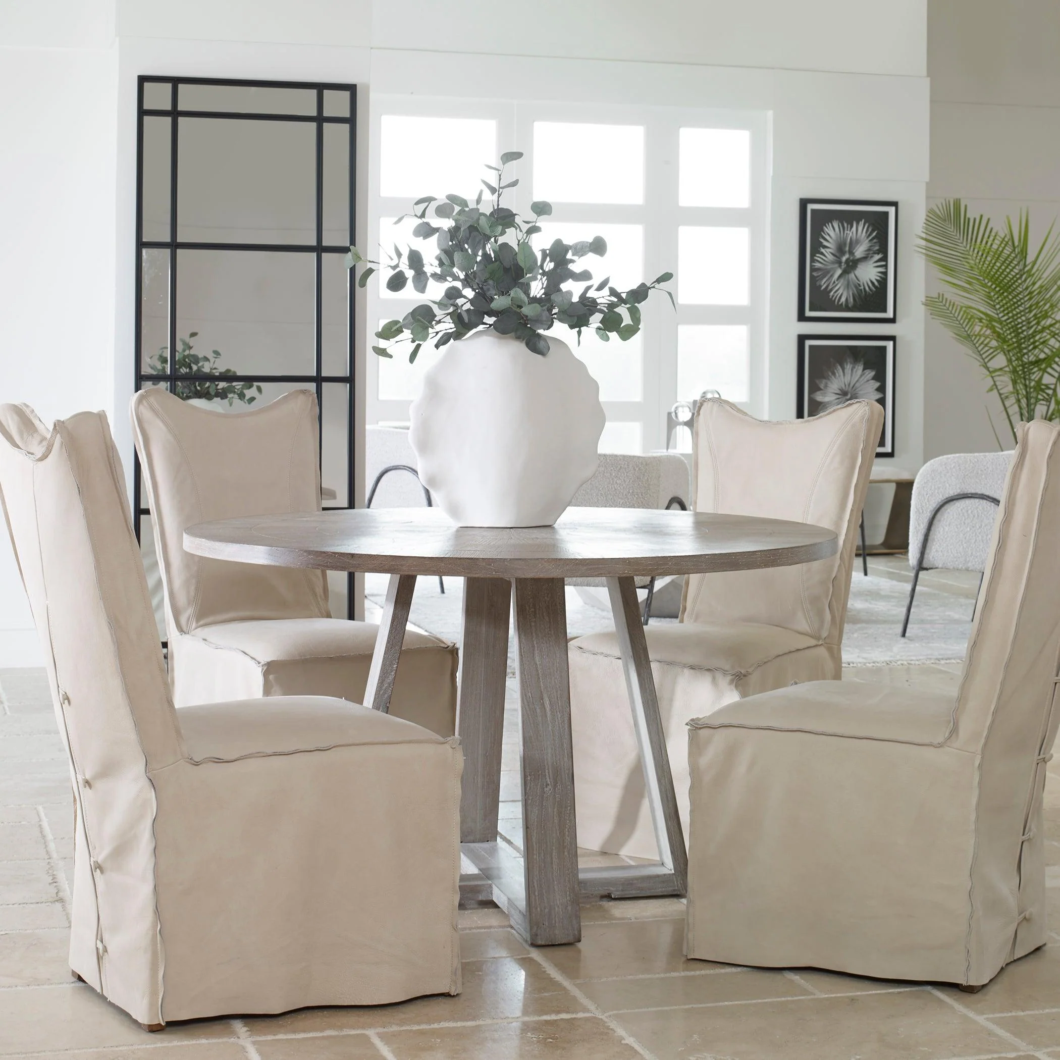 GIDRAN GRAY DINING TABLE - Remutear