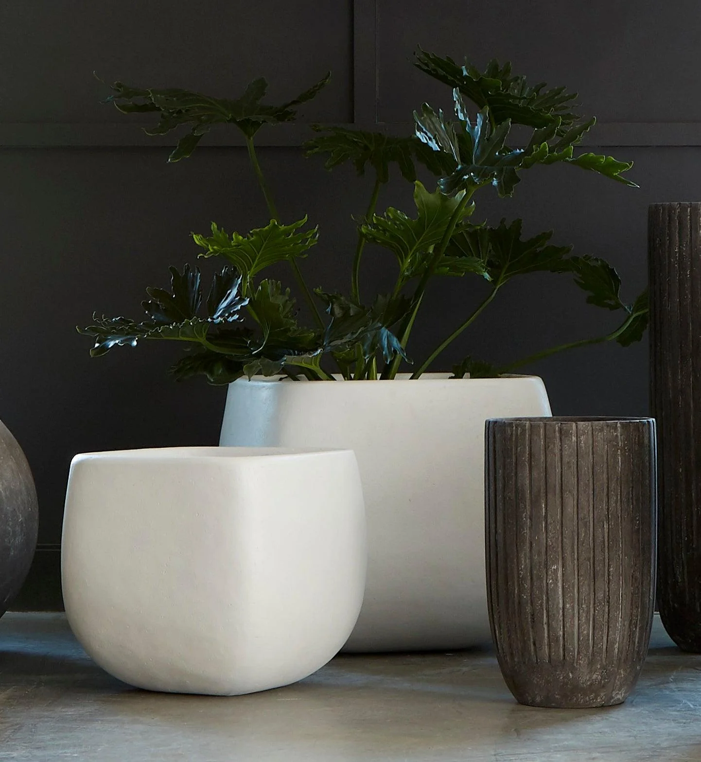 Ava Planter, Large, White - Remutear