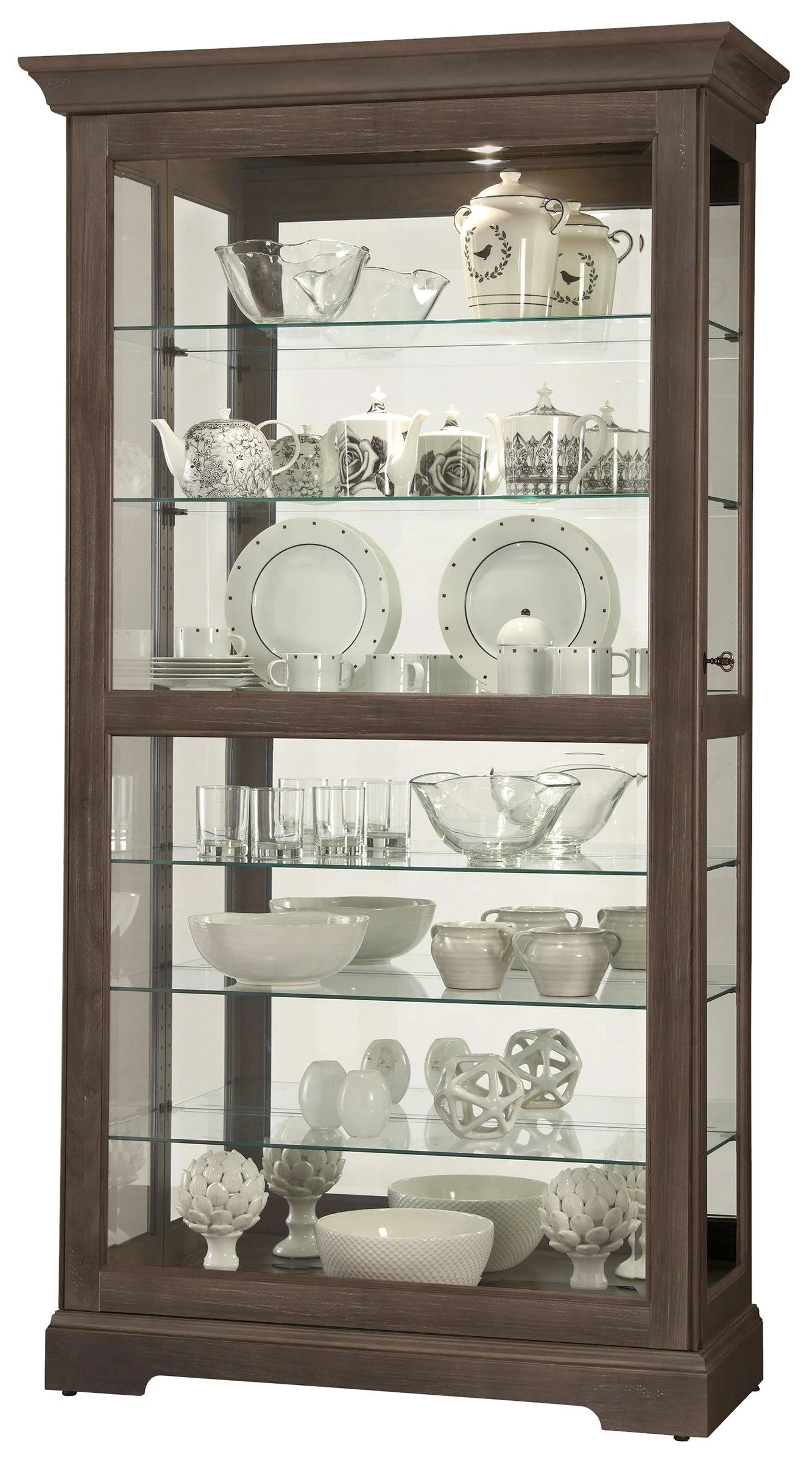 Tyler VI Curio Cabinet - Remutear