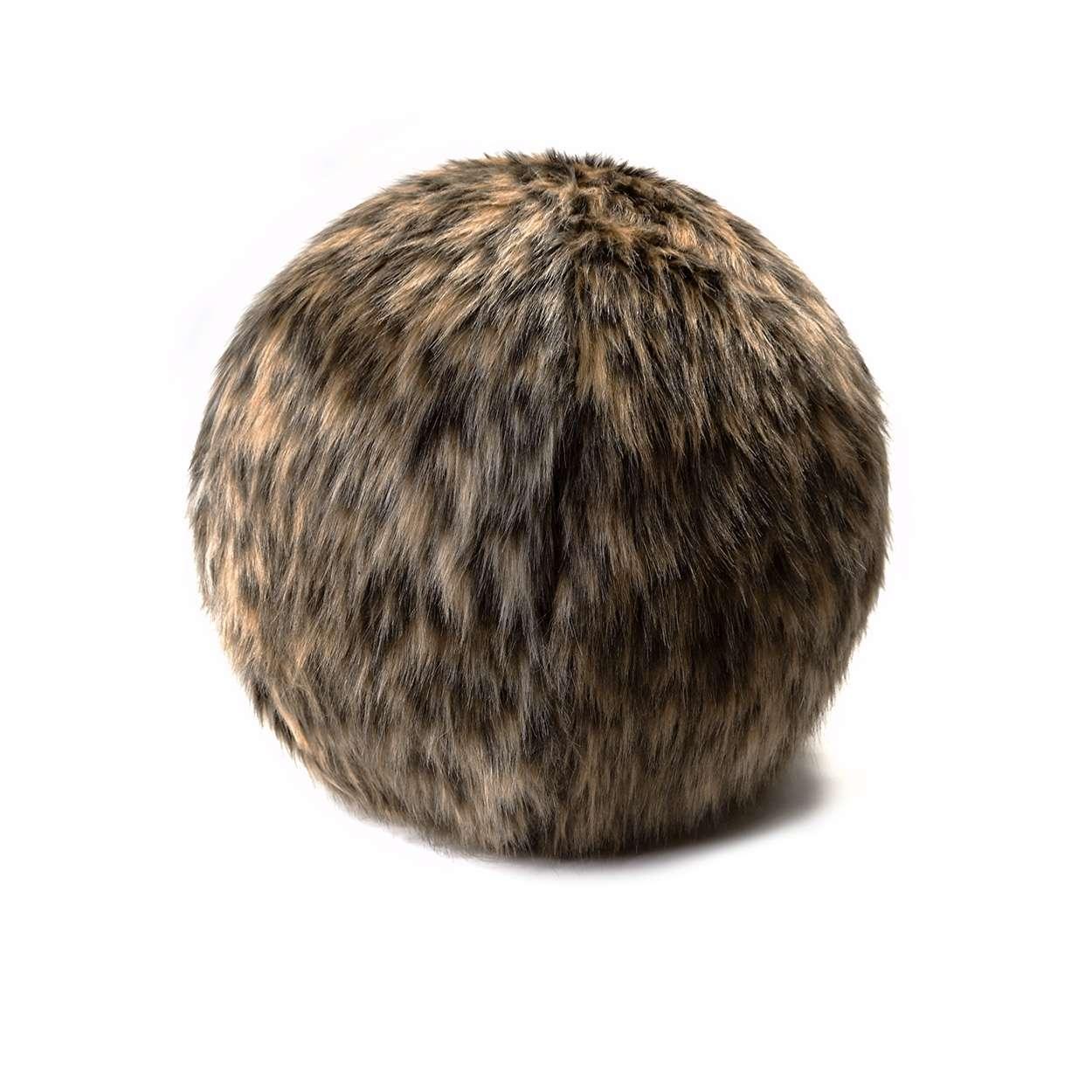 Fur Ball Pillow - Remutear