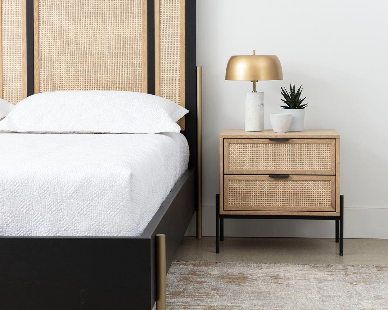 Avida Nightstand - Remutear