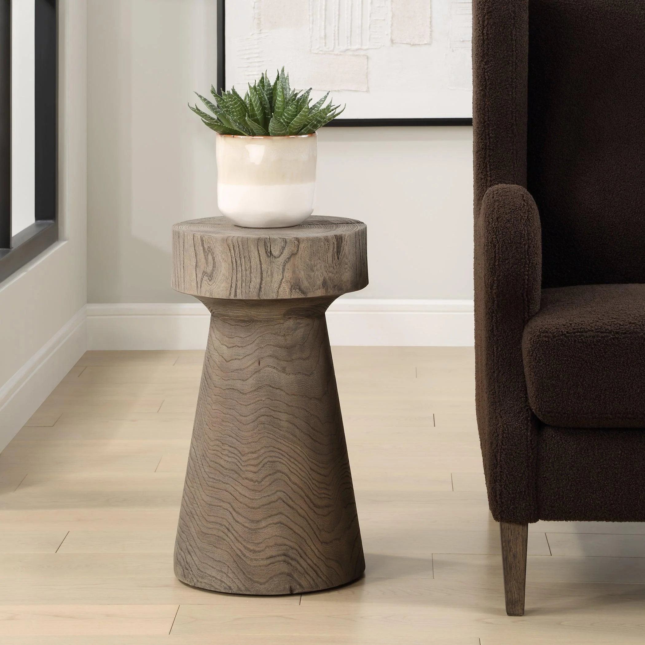 Tree Trails Oak Accent Table - Remutear