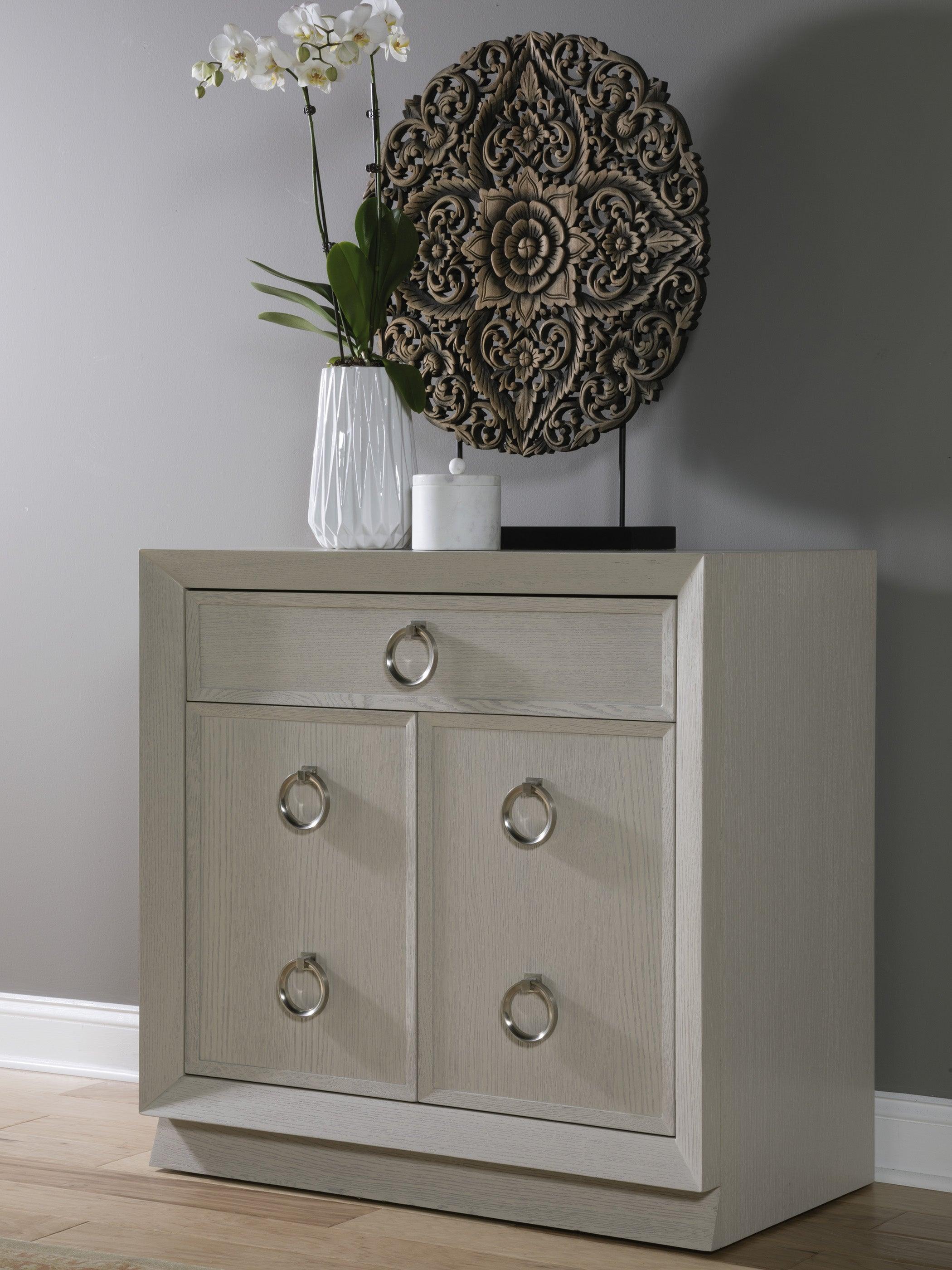 Signature Designs Zeitgeist White Hall Door Chest - Remutear