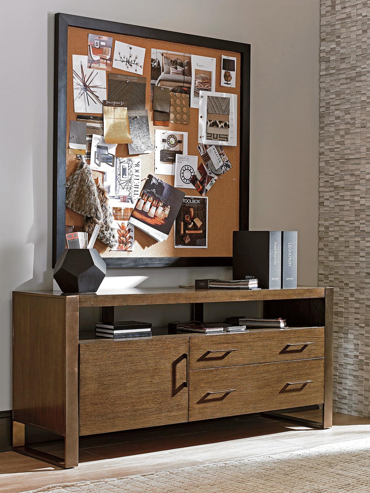 Cross Effect Paramount Media Console - Remutear