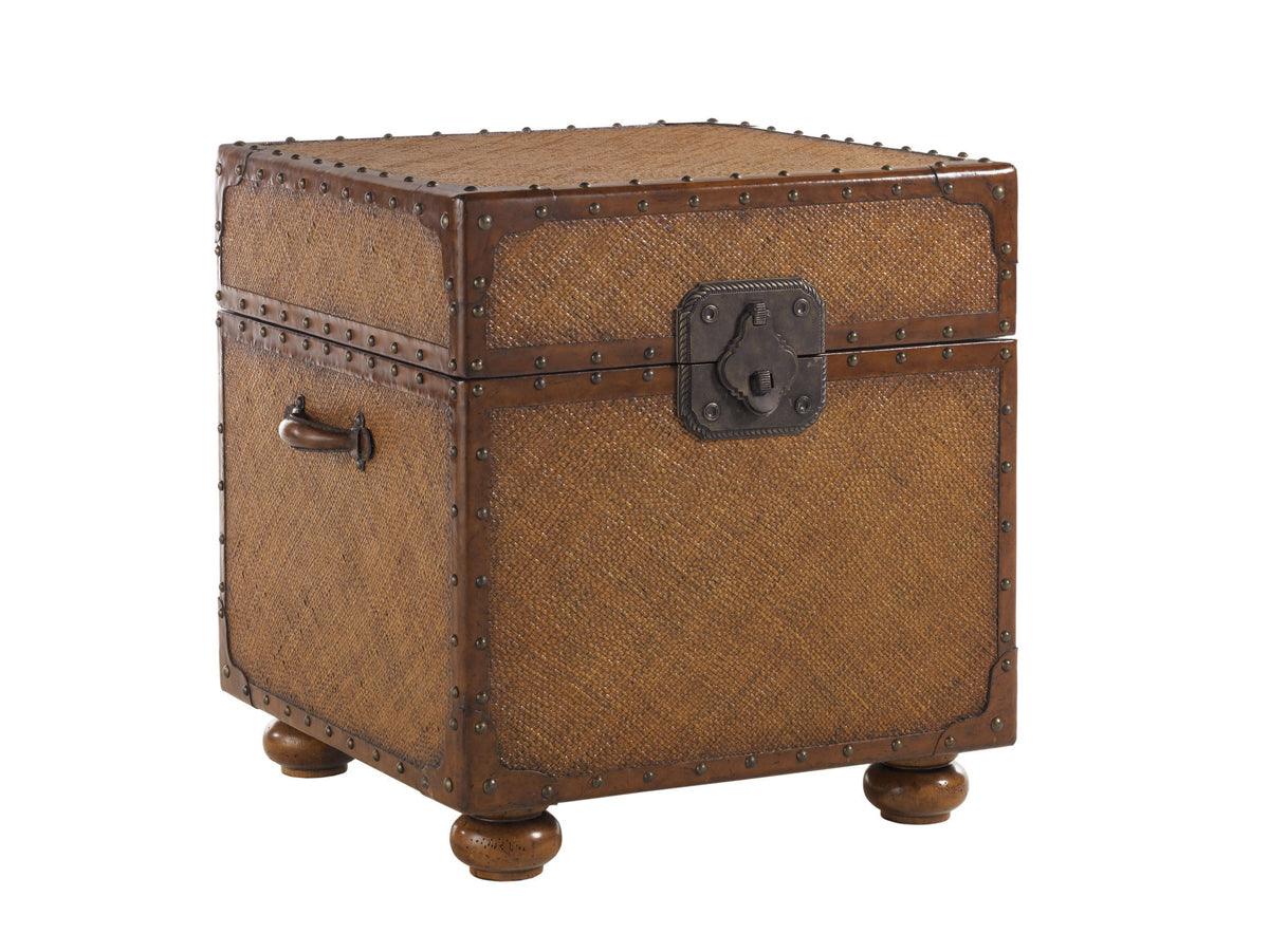 Island Estate East Cove Trunk - Remutear