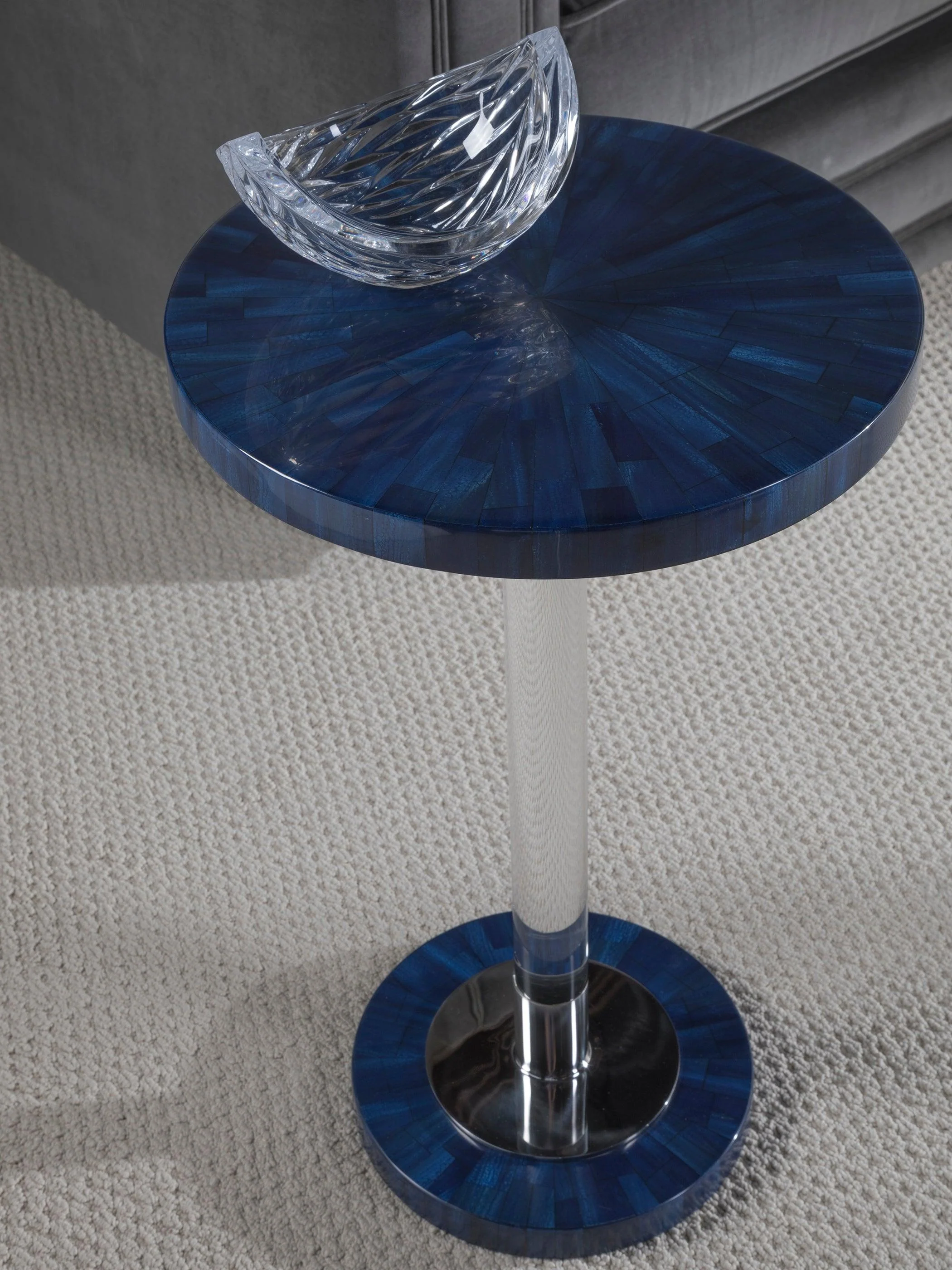 Signature Designs Invicta Round Spot Table - Remutear