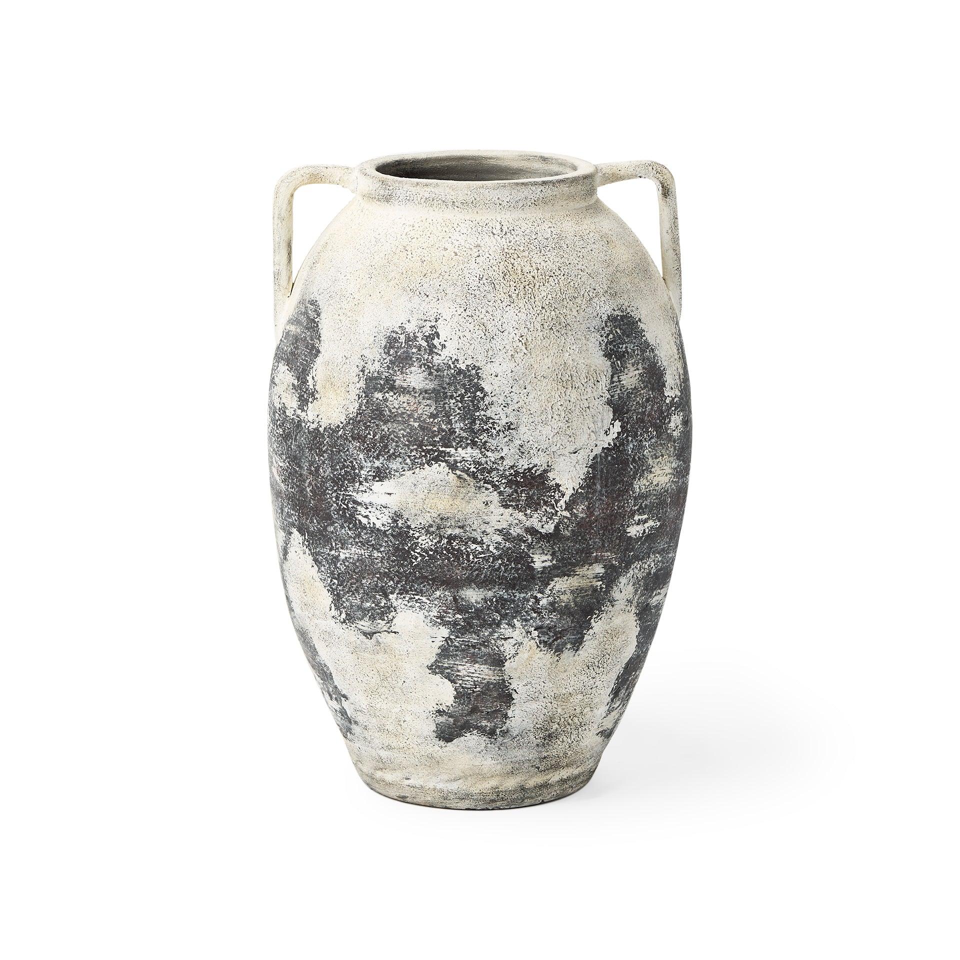 Boscia Double Ear Floor Vase - Remutear