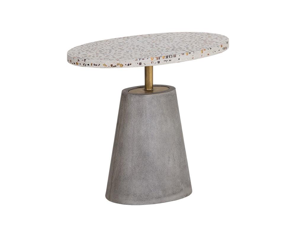 Carment End Table - Remutear