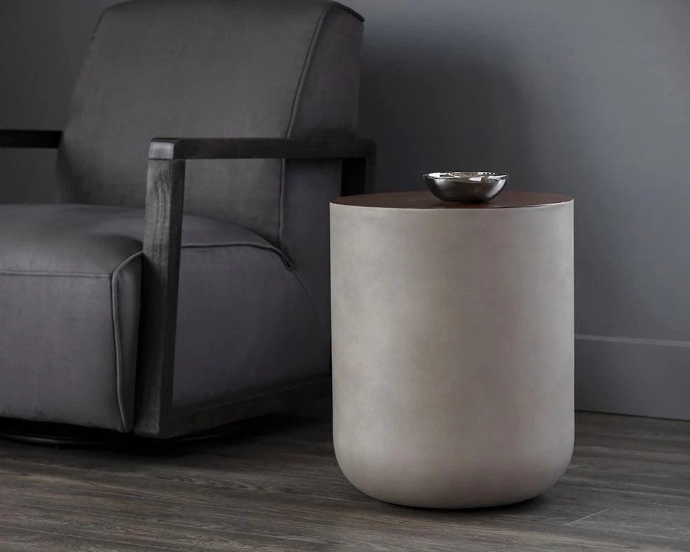 Diaz End Table - Remutear
